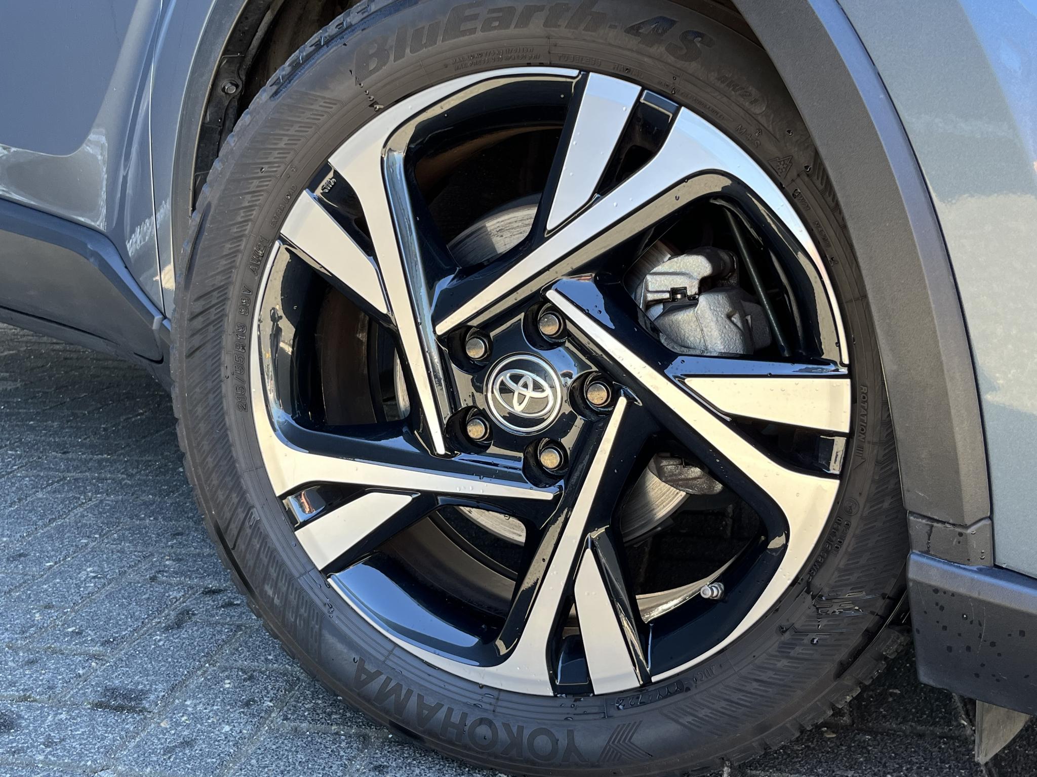 Foto van Toyota Toyota C-hr
