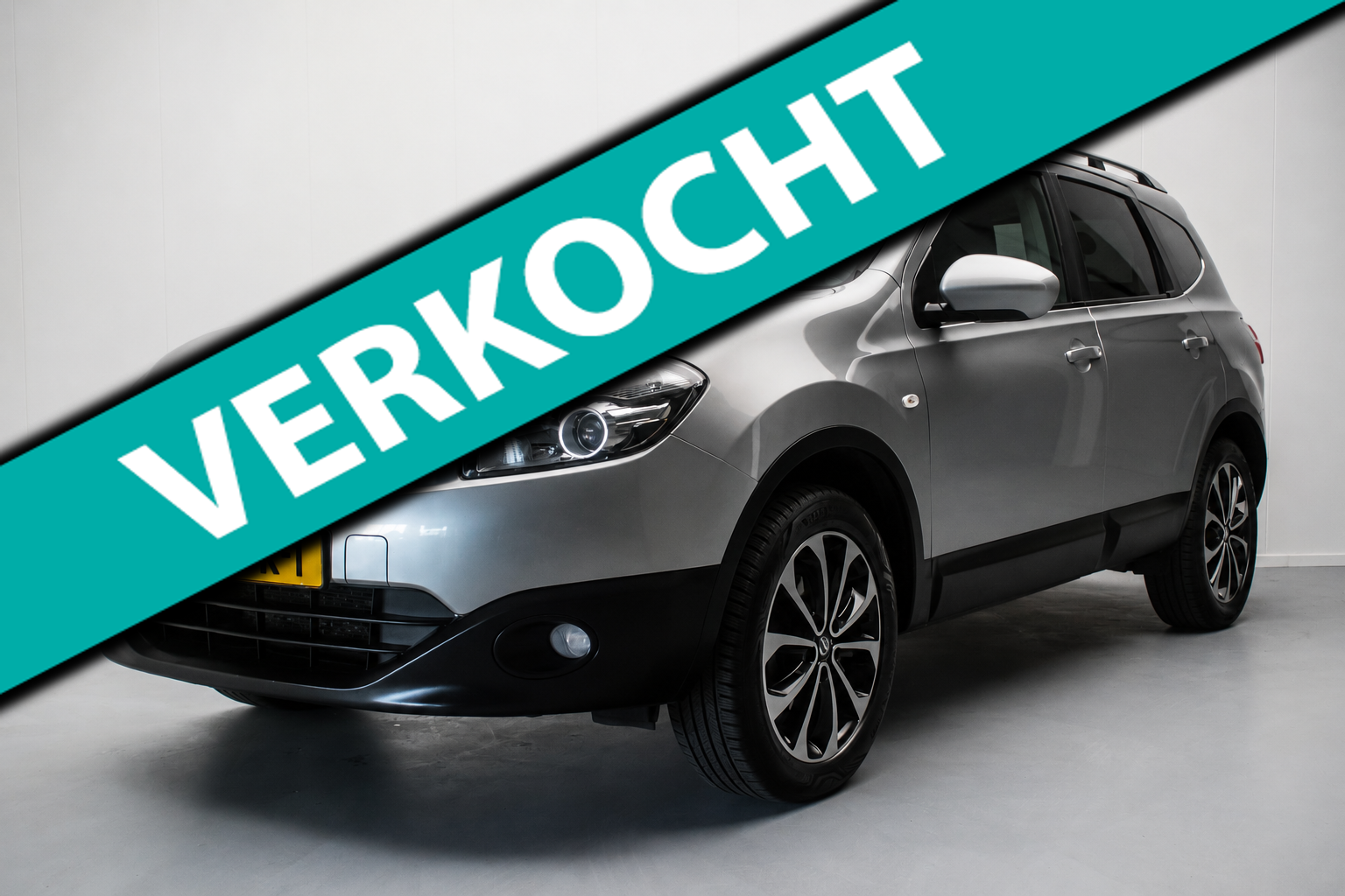 Nissan Nissan Qashqai+2 2.0 Connect Edition 7-pers NL-auto [ Panoramadak Camera Trekhaak Bluetooh Navigatie ] 2012 - voorkant