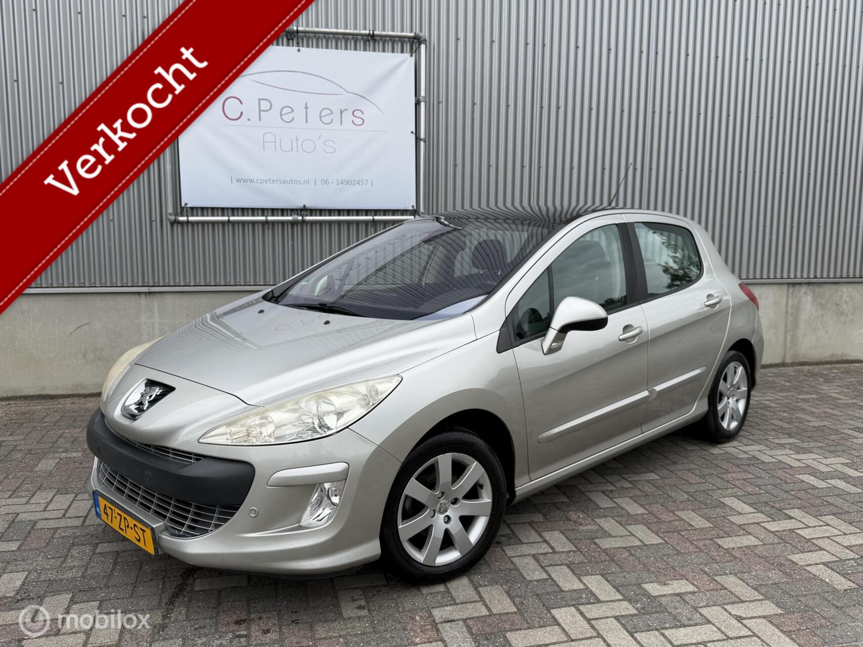 Peugeot 308 1.6 VTi XT 2008 / Panoramadak / Climate / Navigatie / Cruisecontrol / 2e eigenaar NAP 2008 - voorkant