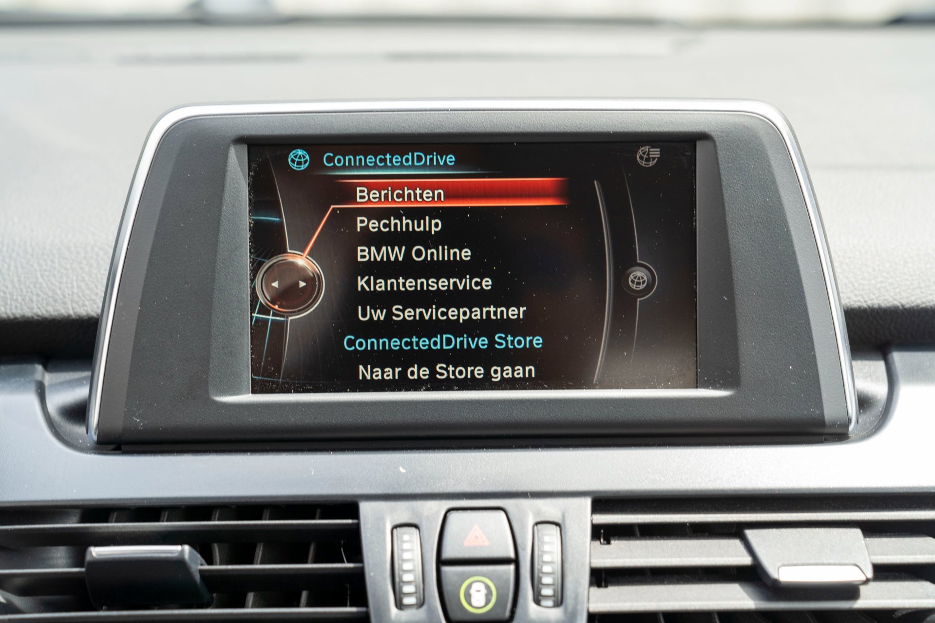 Foto van BMW 218i Active Tourer