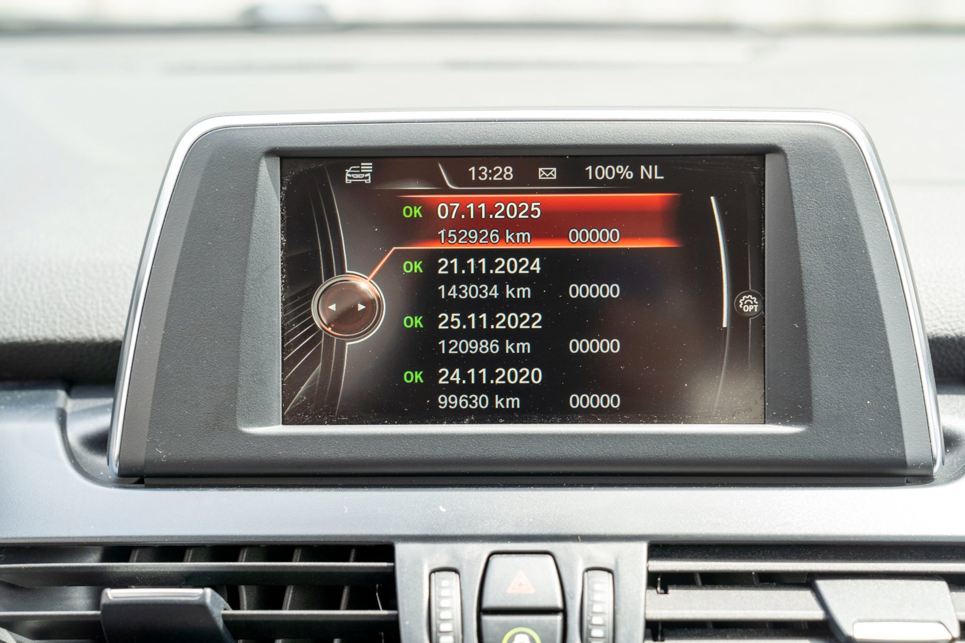 Foto van BMW 218i Active Tourer