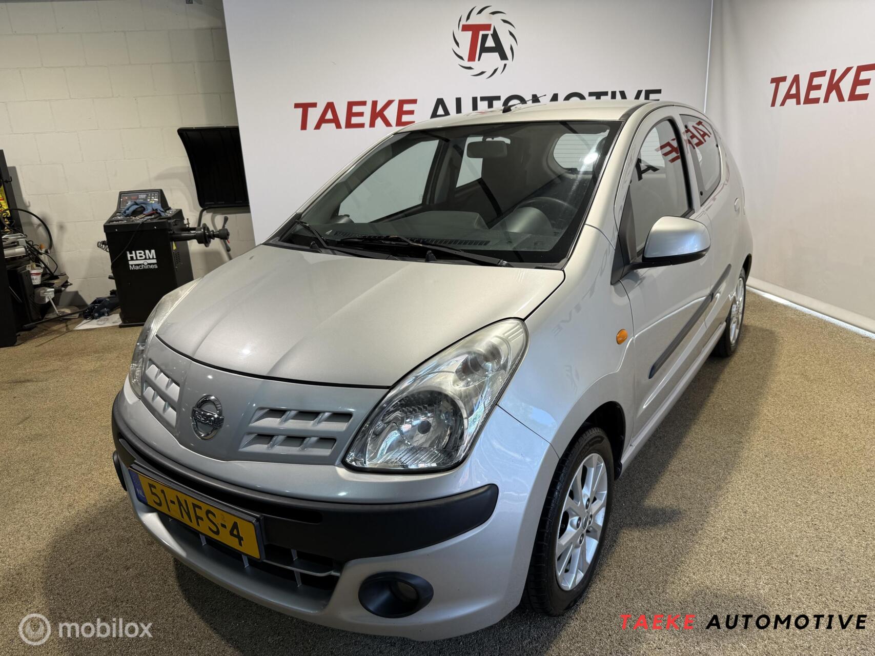 Nissan Nissan Pixo 1.0 Acenta AIRCO/APK/NAP/1EIG 2010 - voorkant