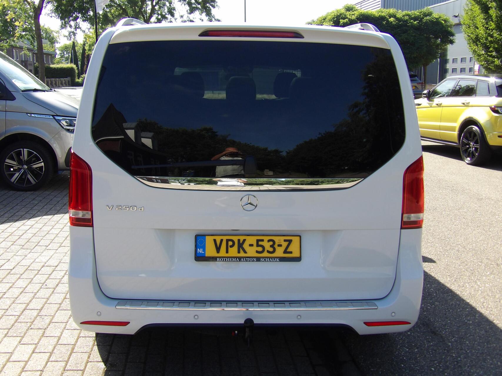 Foto van Mercedes-Benz V-klasse