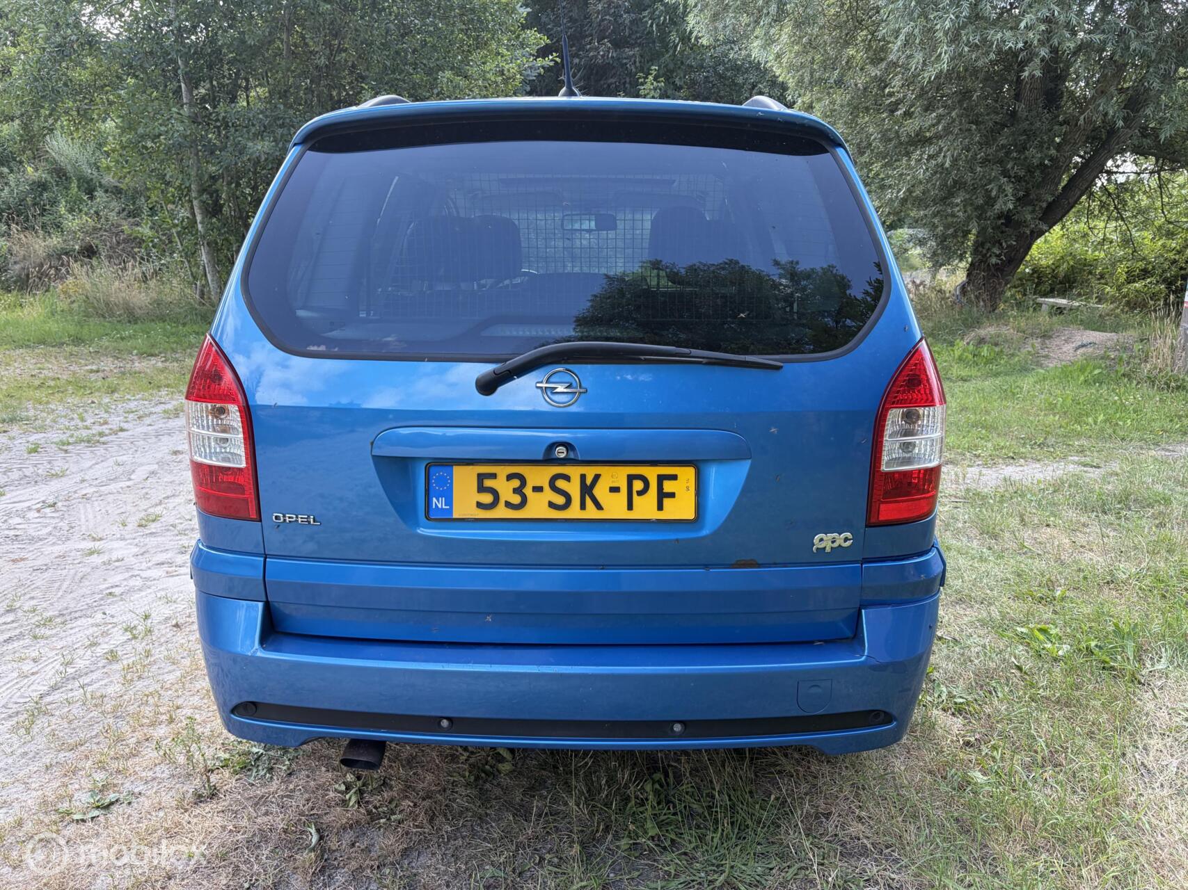 Foto van Opel Zafira-a