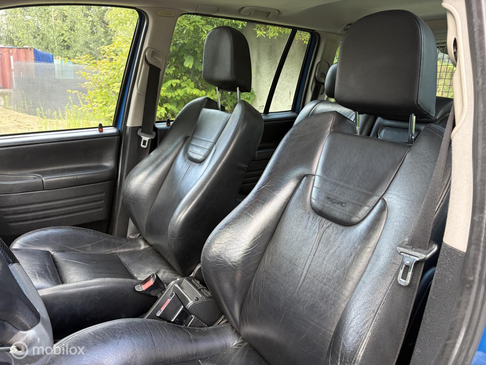 Foto van Opel Zafira-a