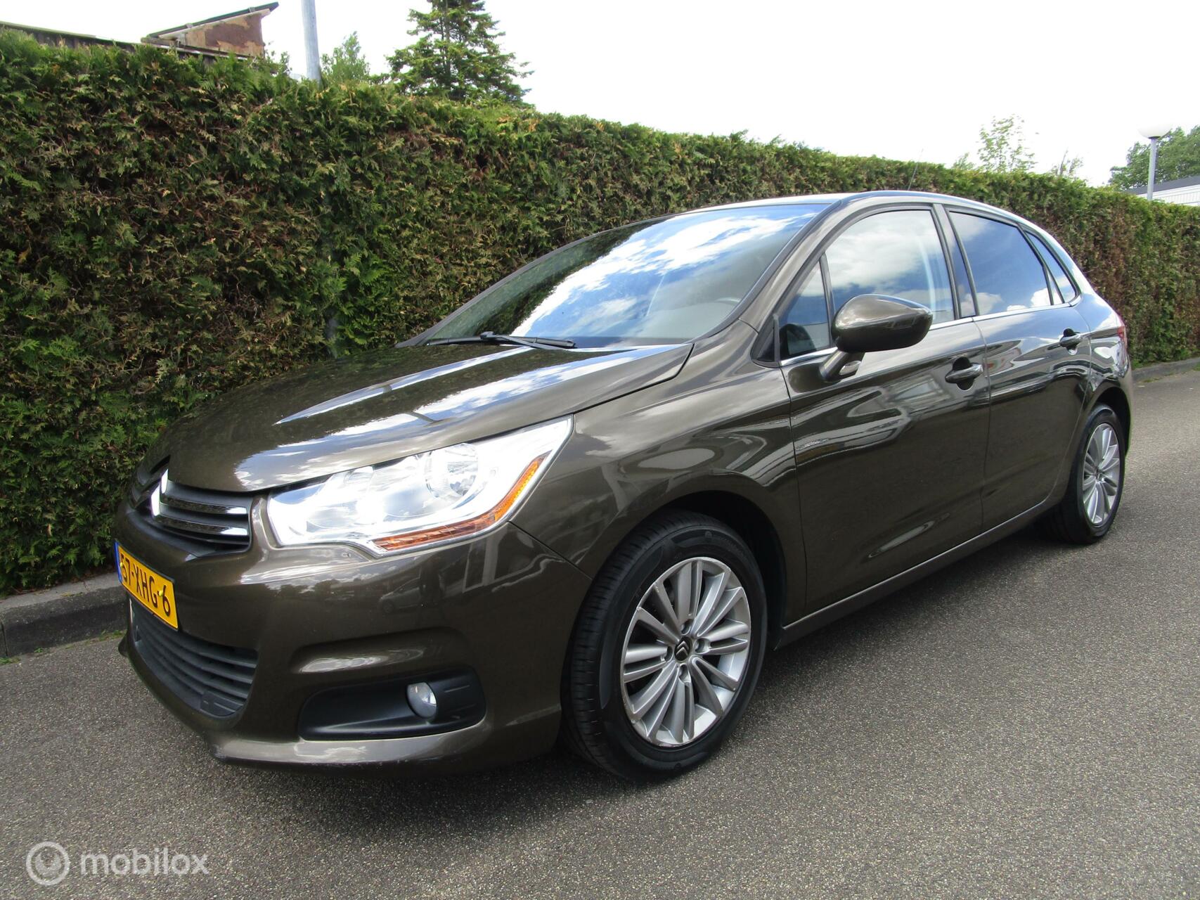 Citroen C4 1.6 HDi - Navigatie - Trekhaak - Goed onderhouden 2012 - voorkant