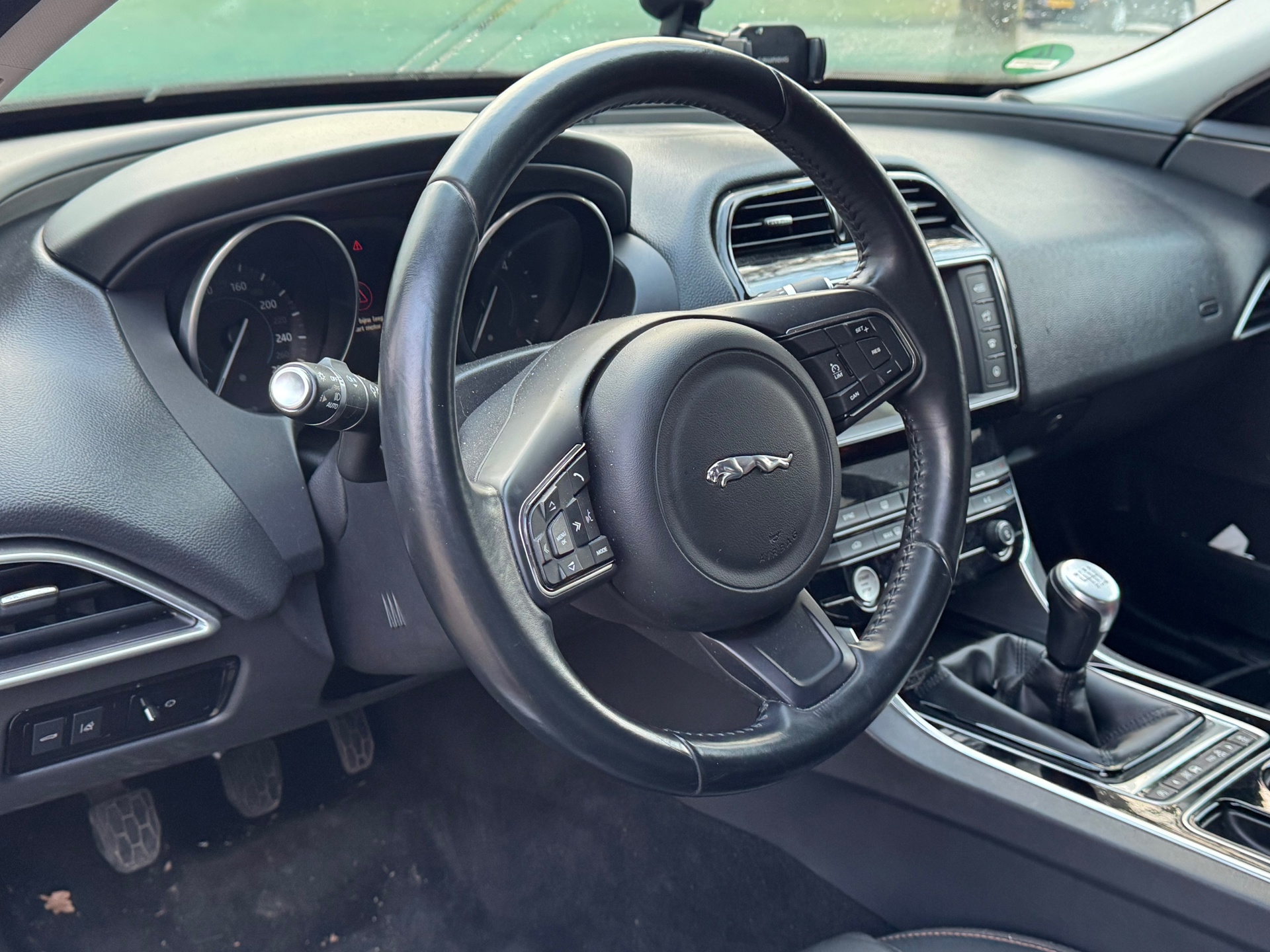 Foto van Jaguar Jaguar Xe