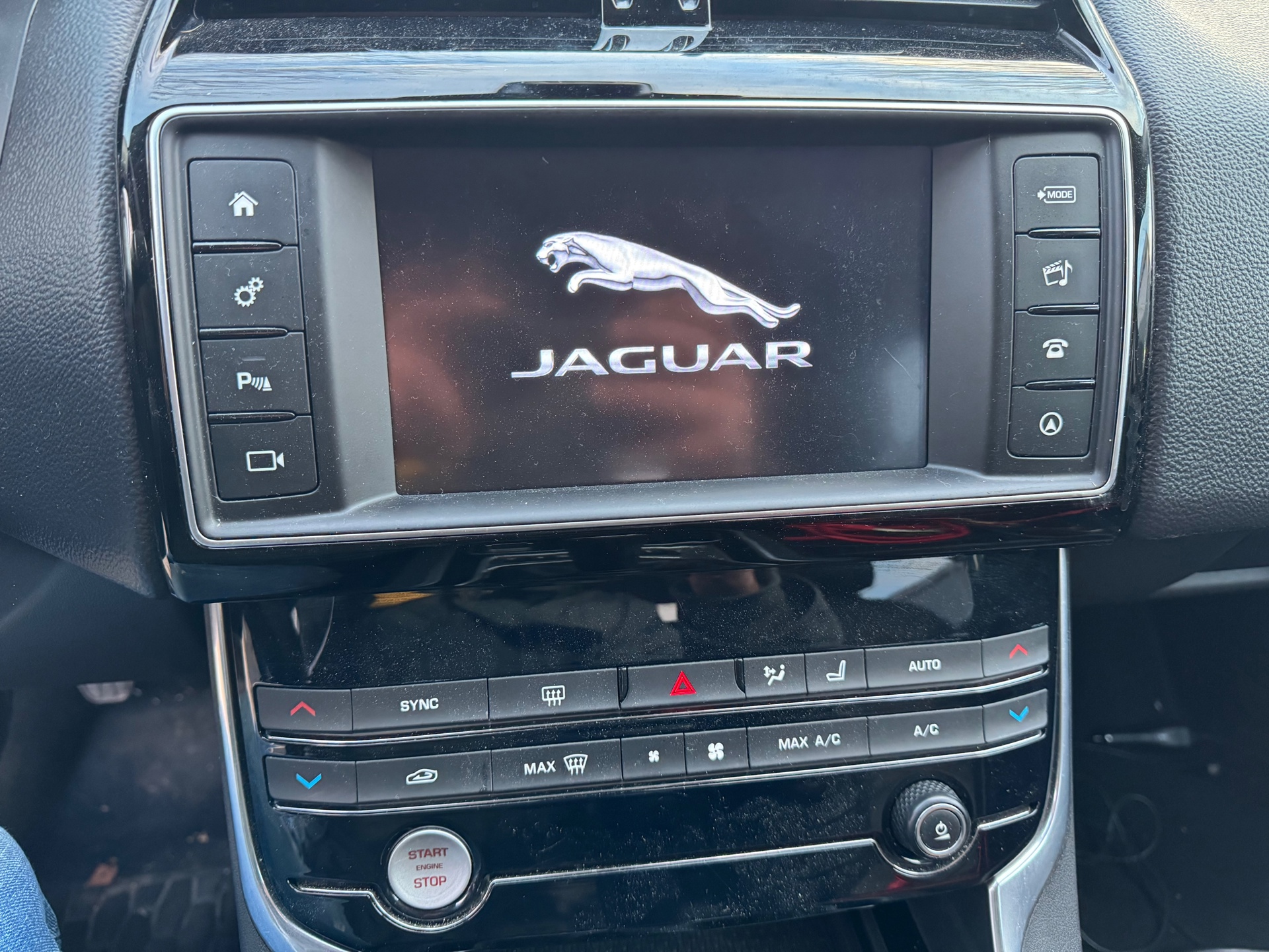 Foto van Jaguar Jaguar Xe