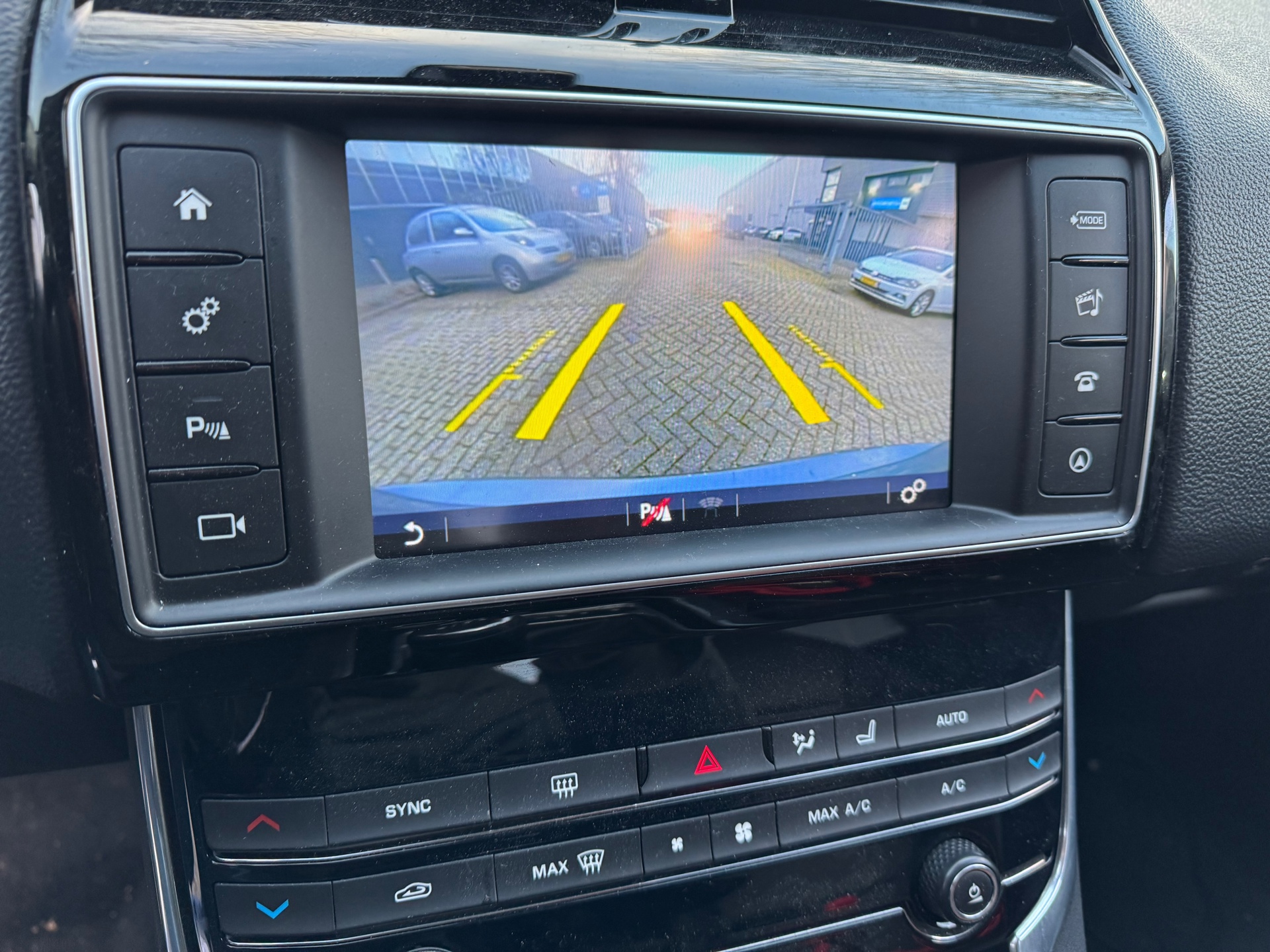 Foto van Jaguar Jaguar Xe