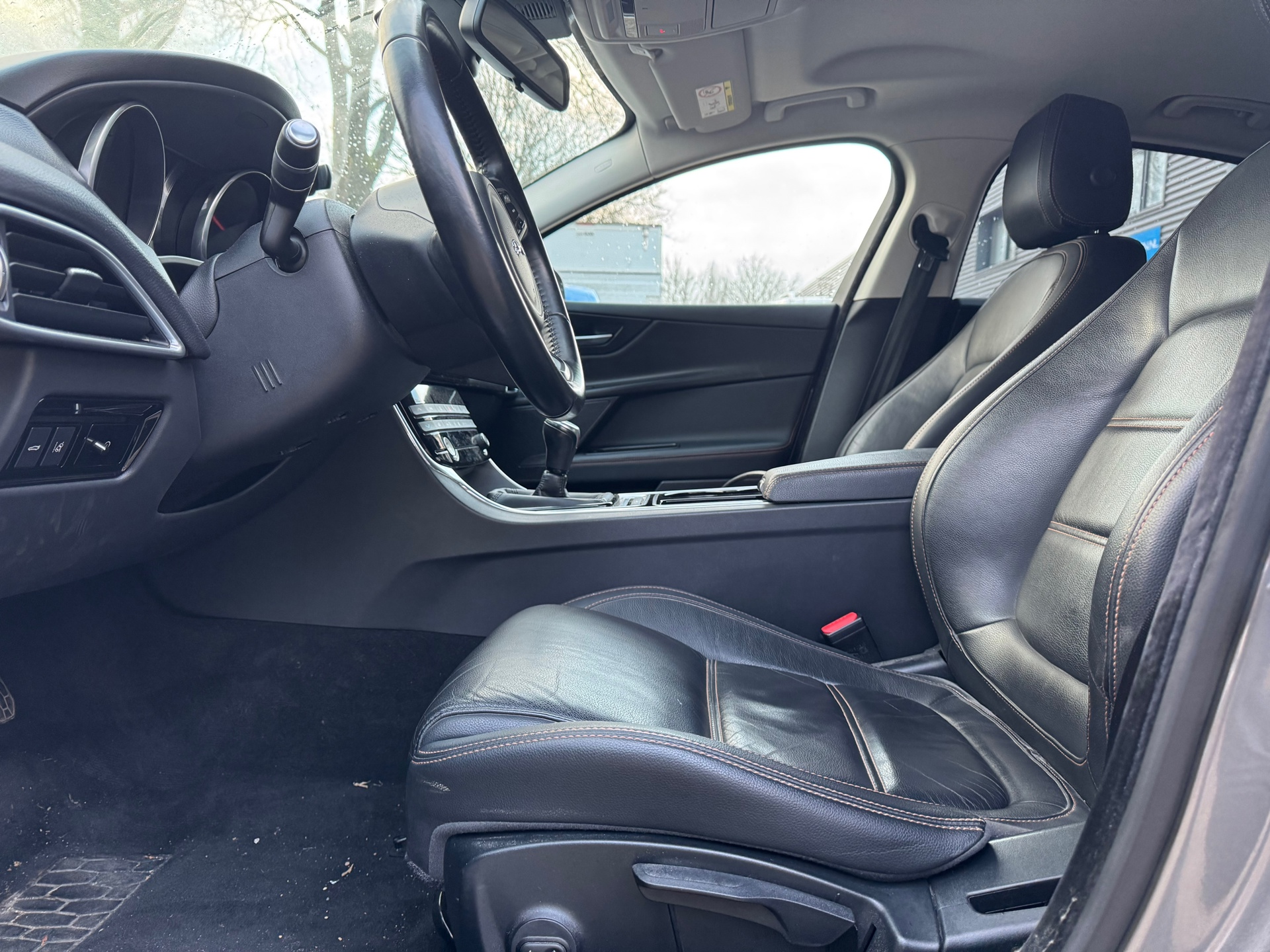 Foto van Jaguar Jaguar Xe