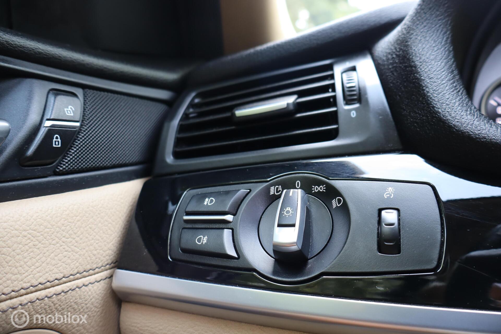 Foto van BMW X3 Xdrive20d