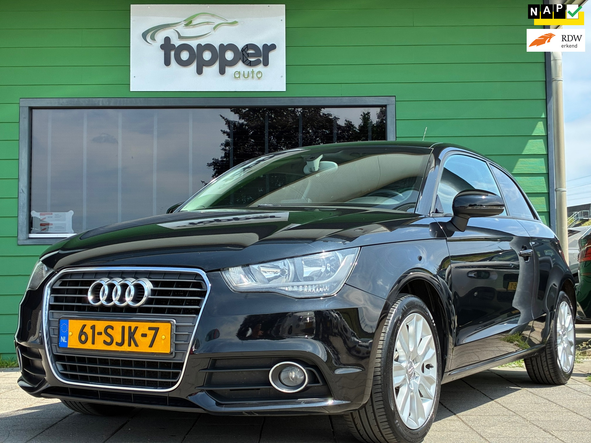 Audi Audi A1 1.2 TFSI Ambition Pro Line|2e Eigenaar|Navigatie|Airco|CruiseControl 2011 - voorkant