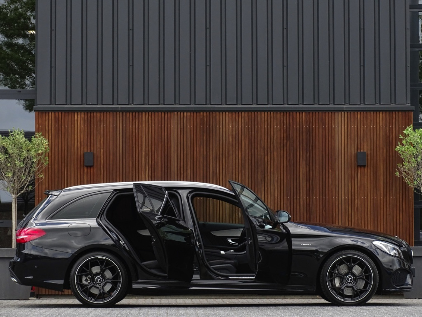 Foto van Mercedes-Benz C 450 4Matic