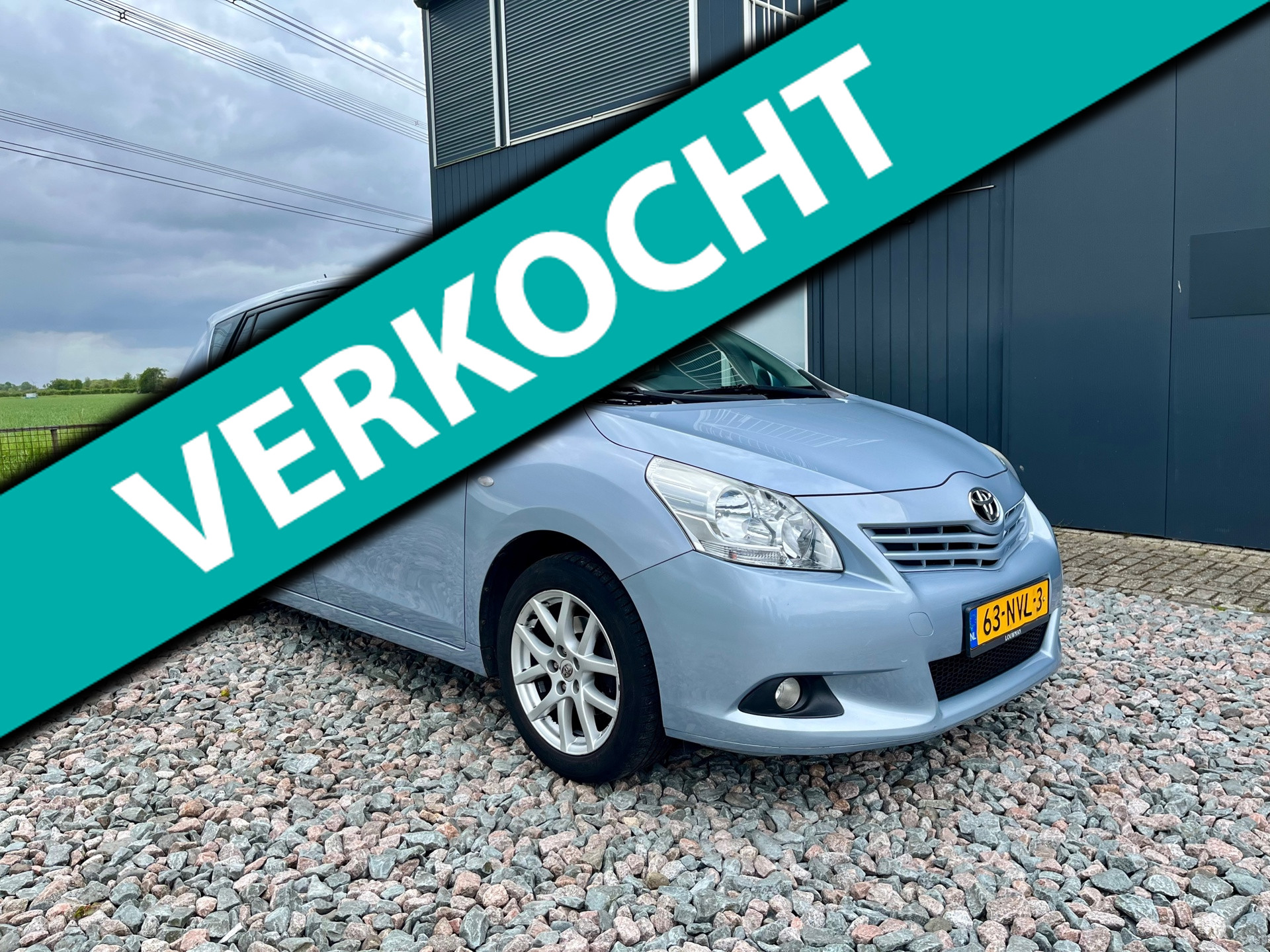 Toyota Toyota Verso 1.6 VVT-i Business 2010 - voorkant