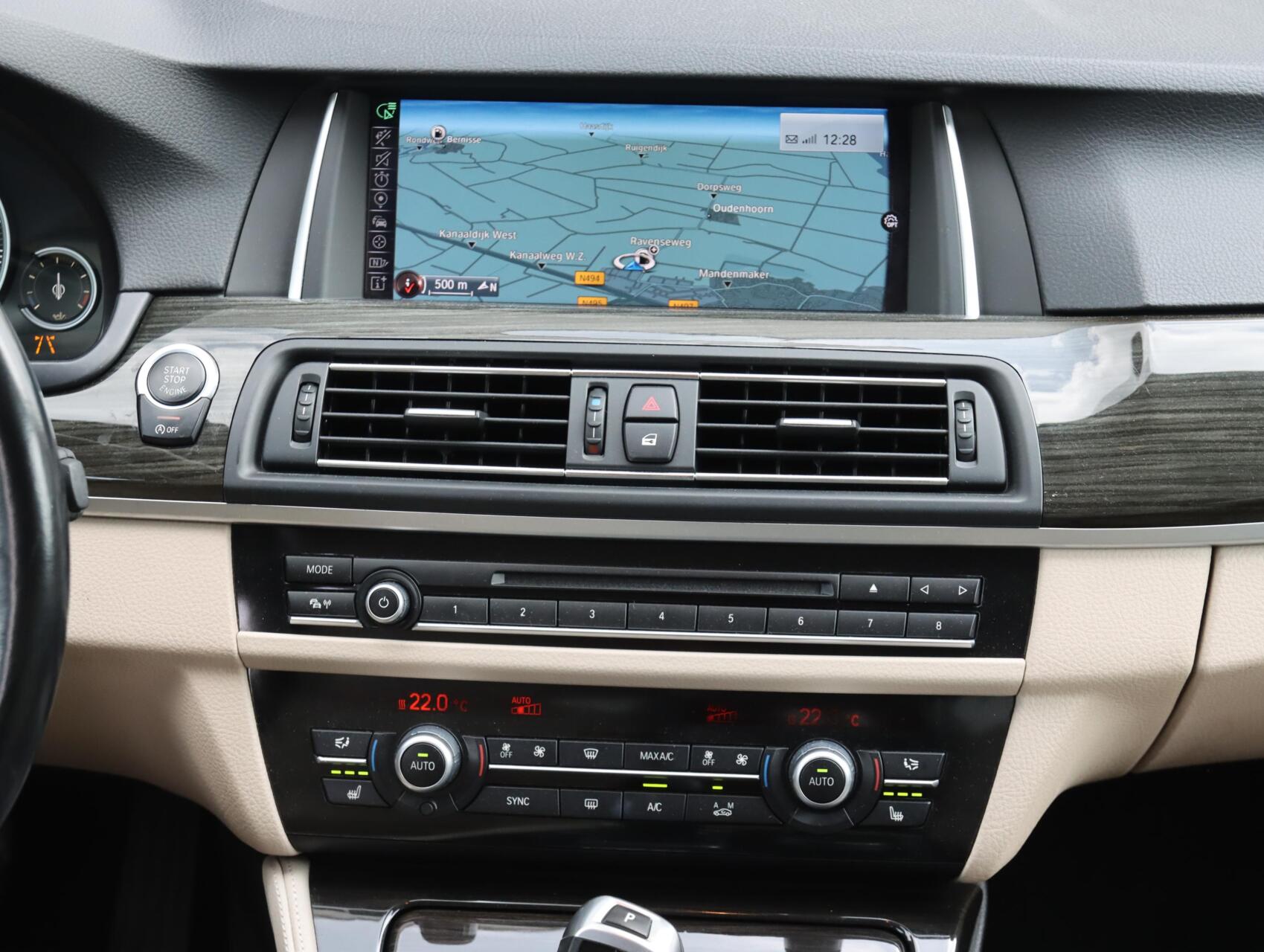Foto van BMW 528i