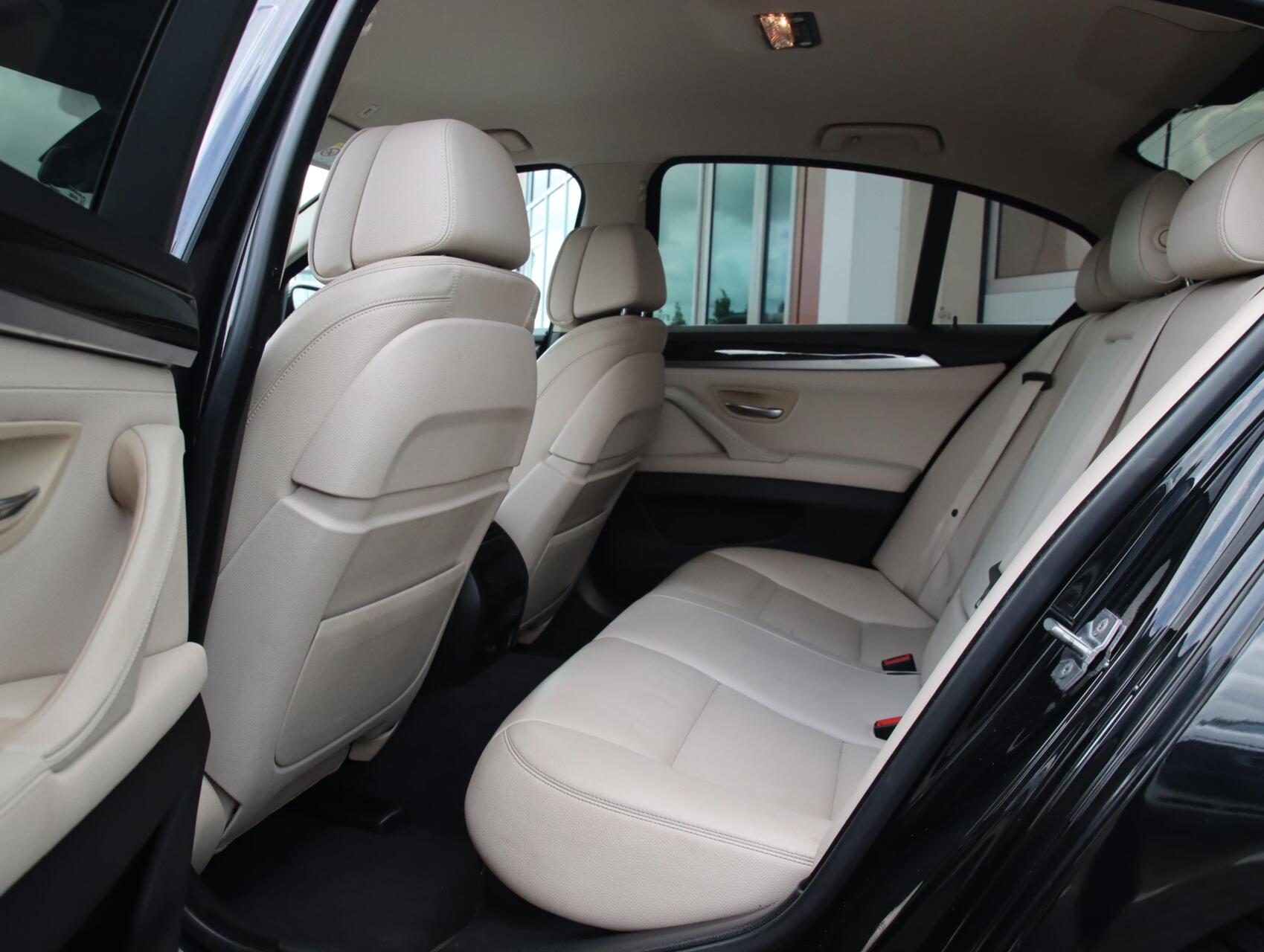 Foto van BMW 528i