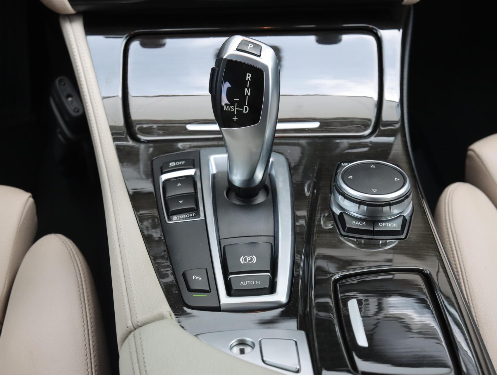 Foto van BMW 528i