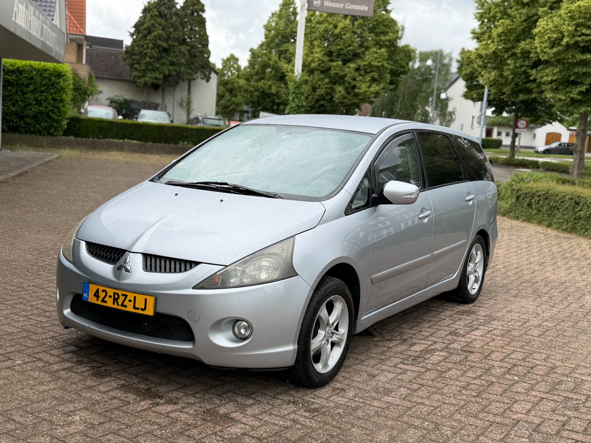 Foto van Mitsubishi Mitsubishi Grandis