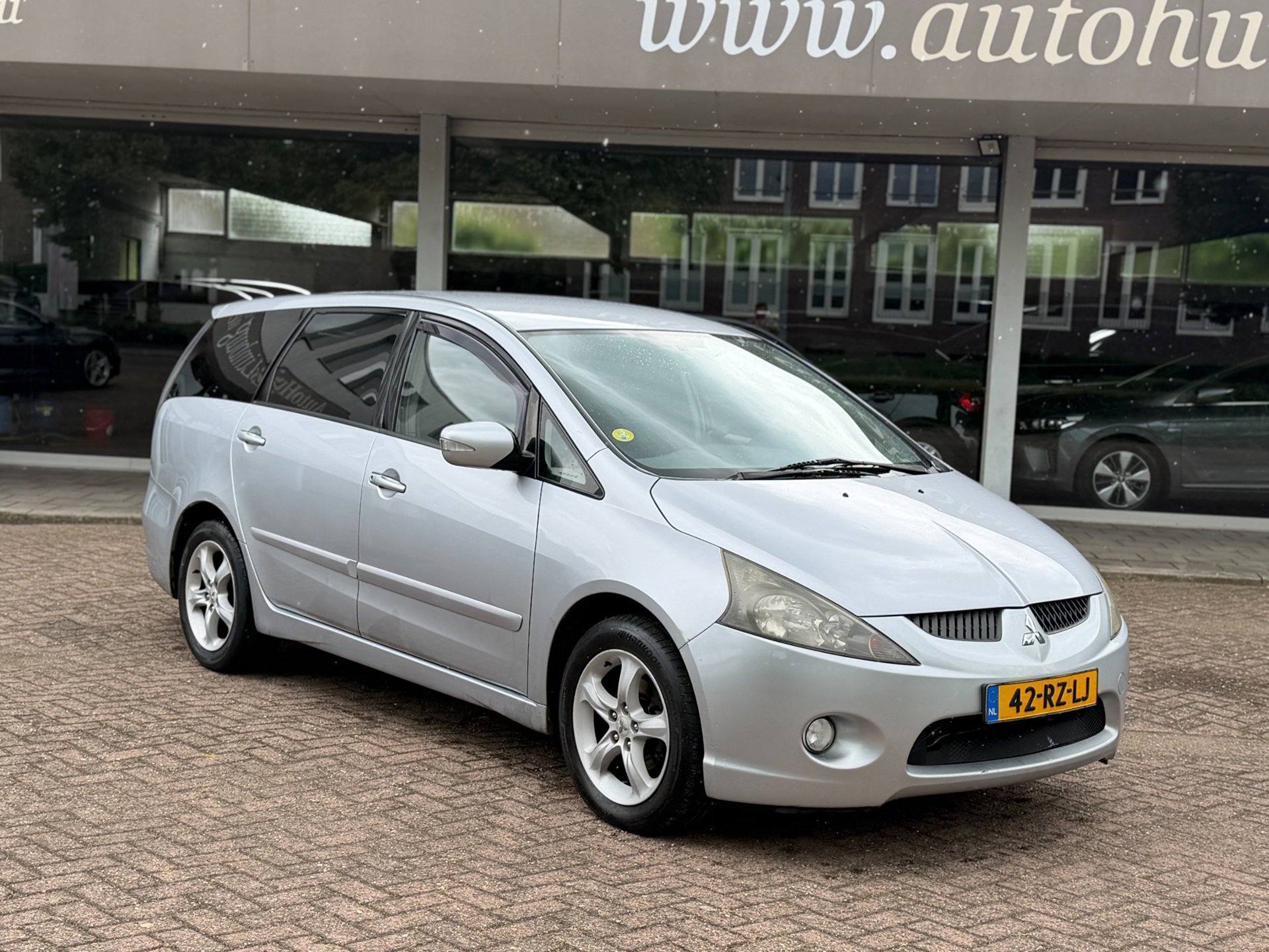 Foto van Mitsubishi Mitsubishi Grandis
