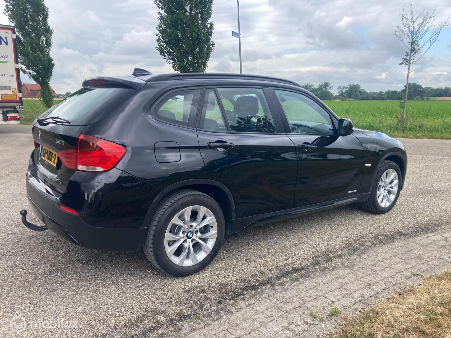 Foto van BMW X1 sDrive 18i