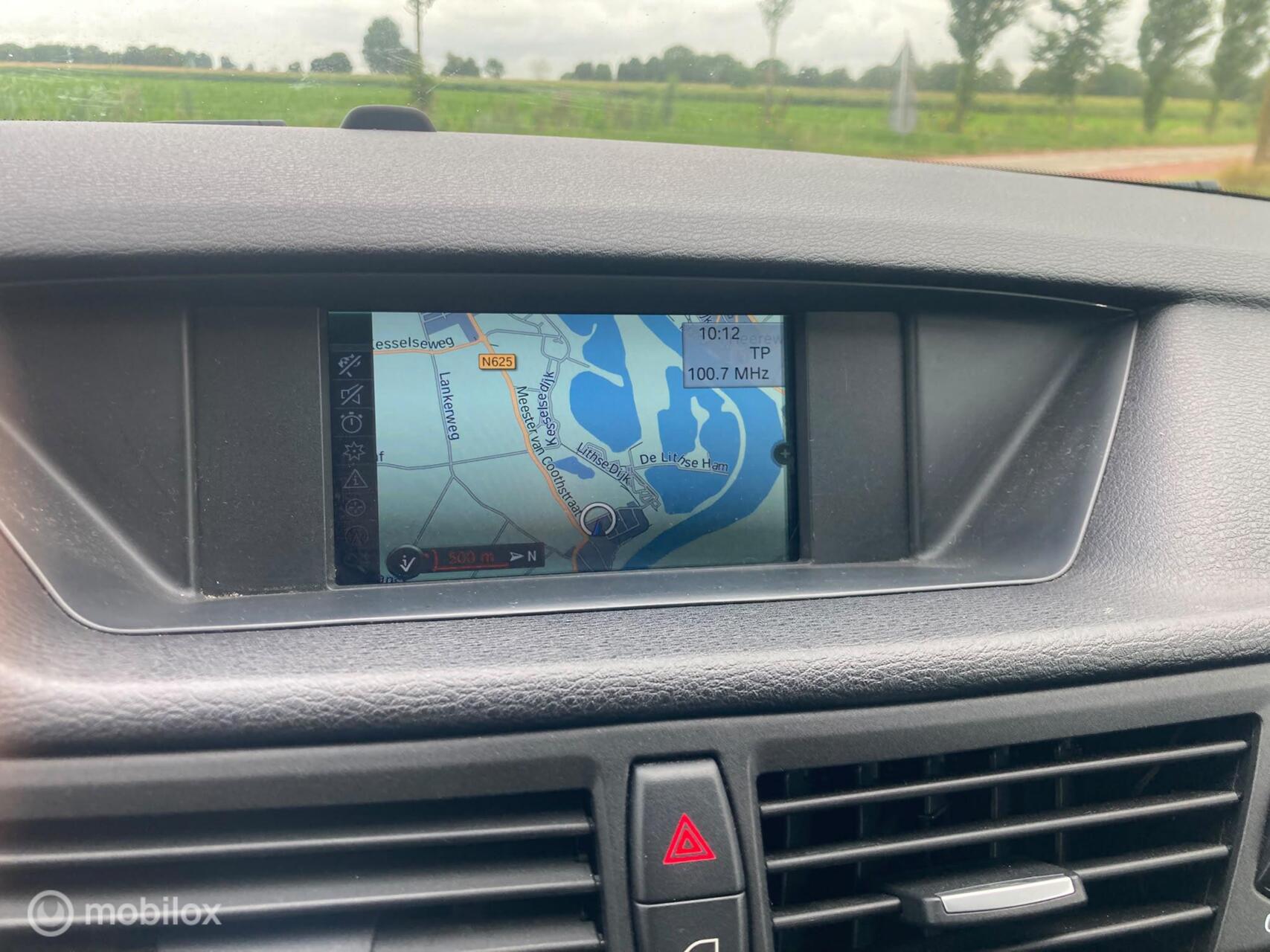 Foto van BMW X1 sDrive 18i