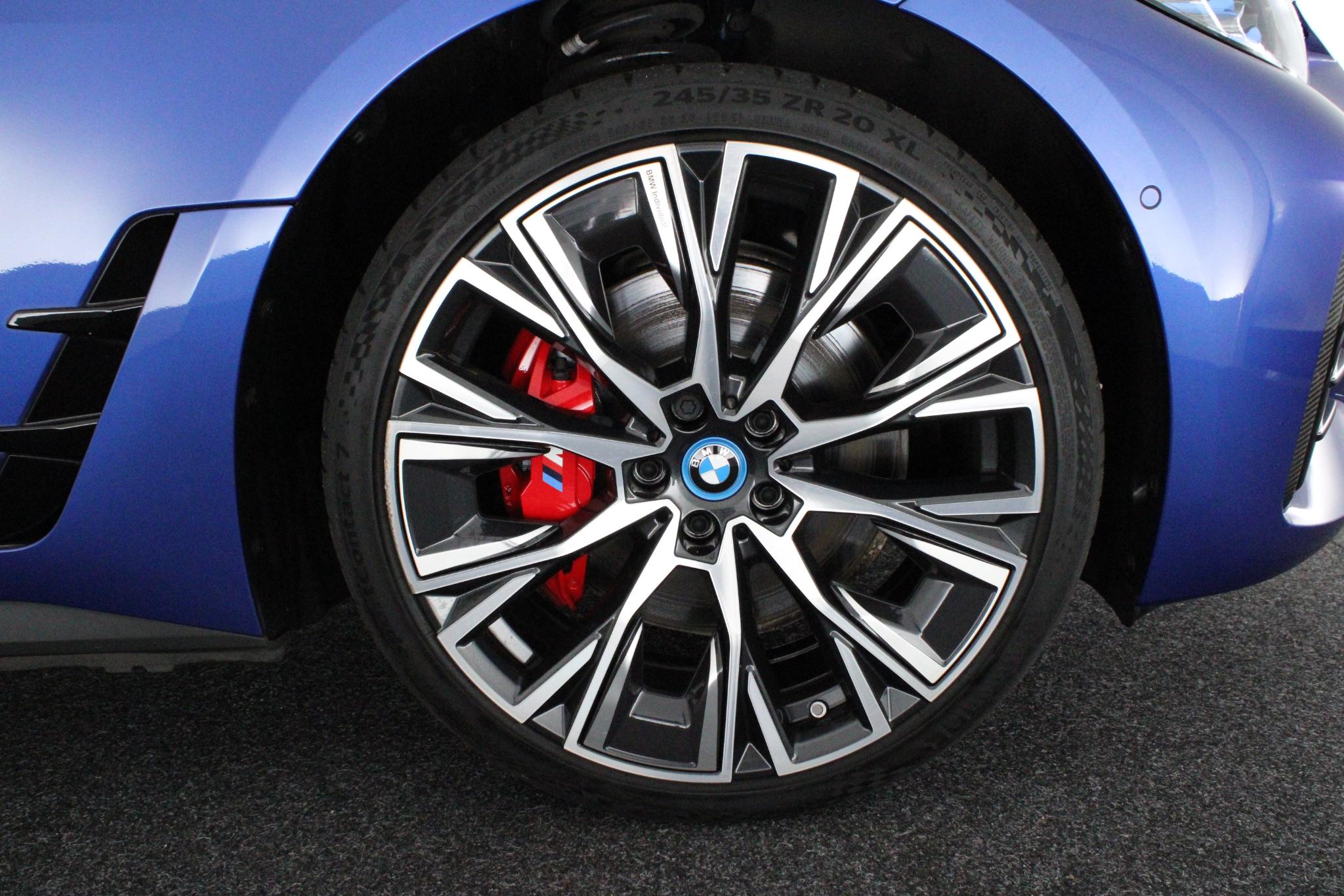 Foto van BMW I4