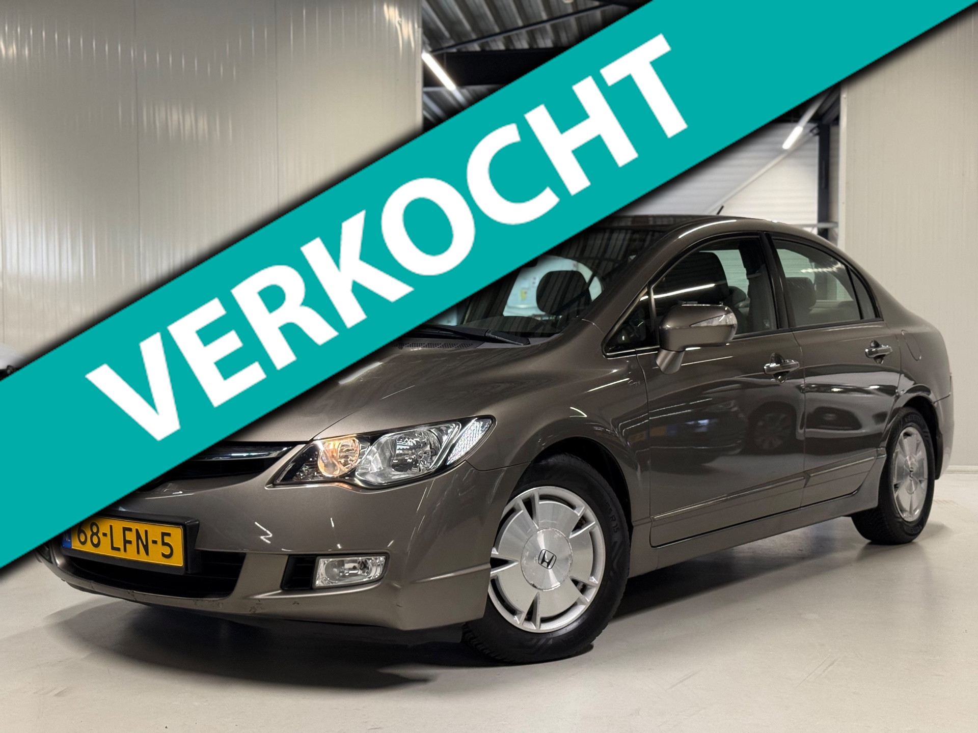 Honda Civic 4dr Hybrid 1.3 Hybrid Airco|Cruise|Stoelverwarming! 2008 - voorkant