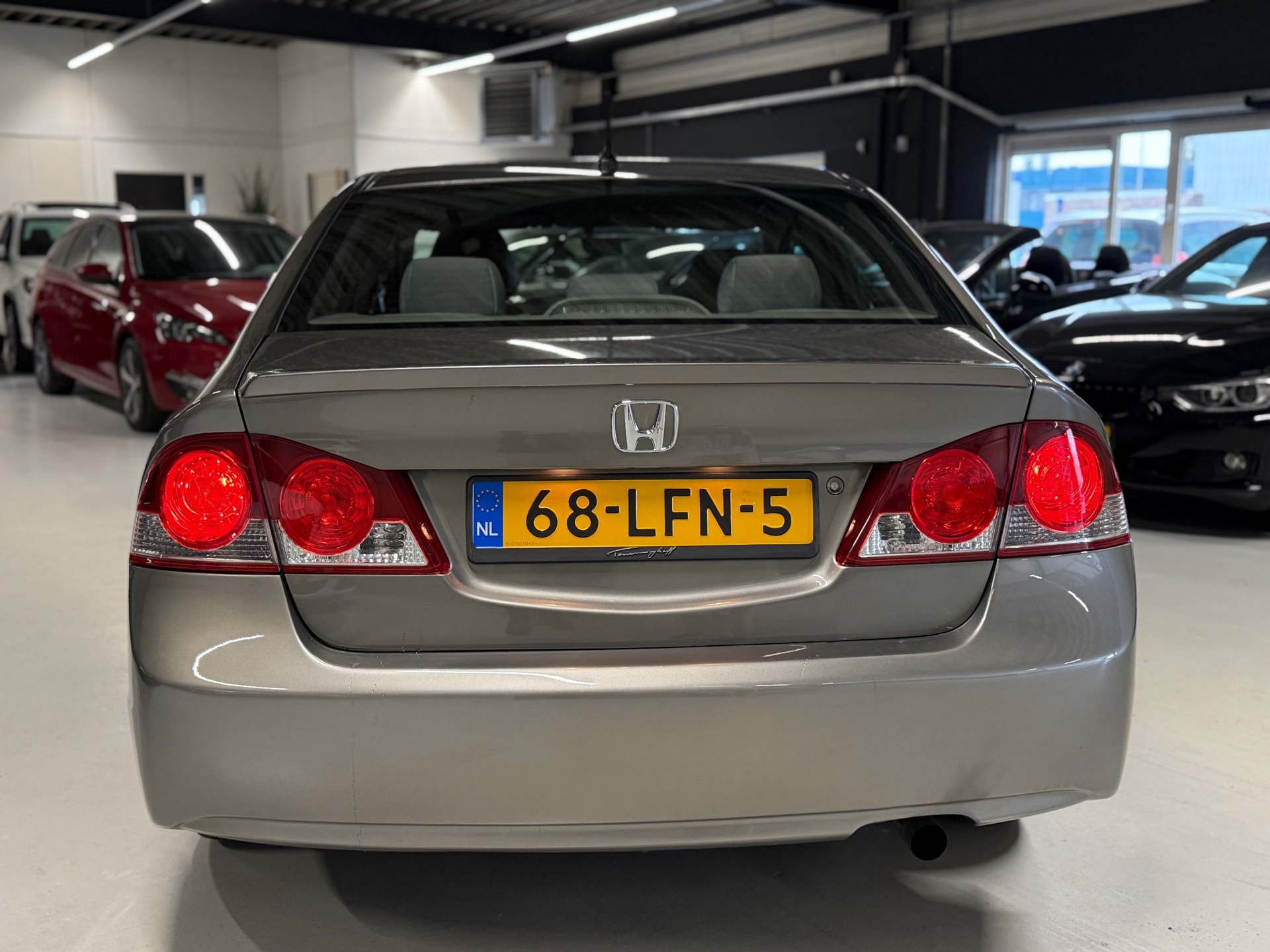 Foto van Honda Civic 4dr Hybrid
