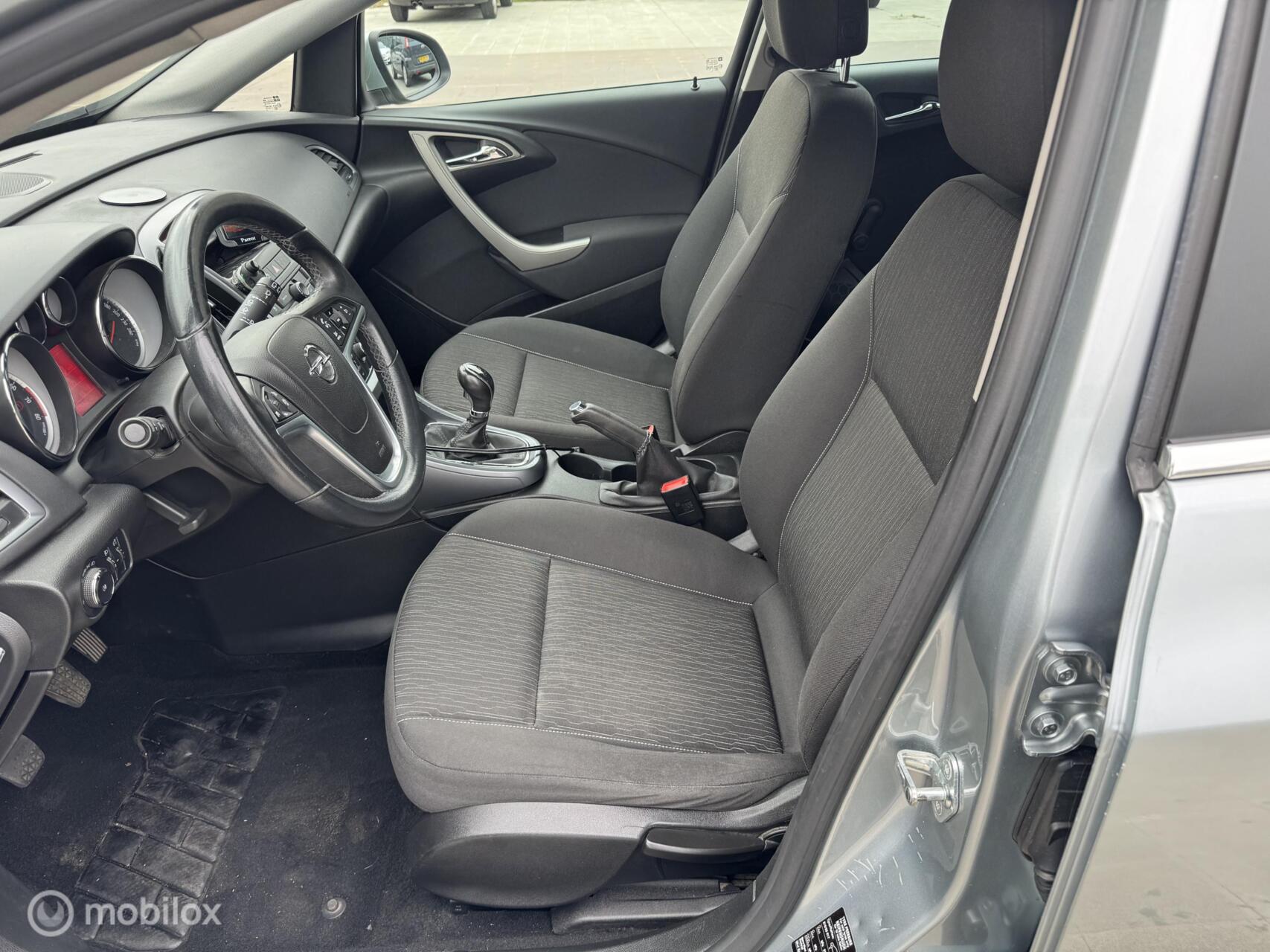 Foto van Opel Astra Sports Tourer