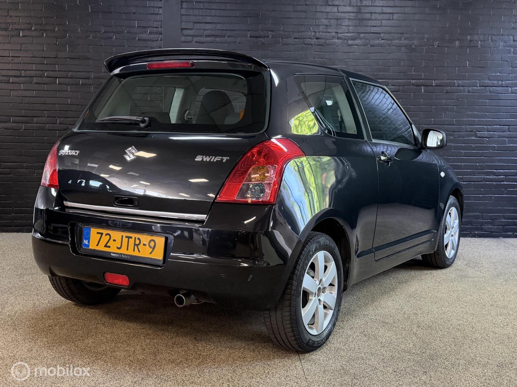 Foto van Suzuki Swift