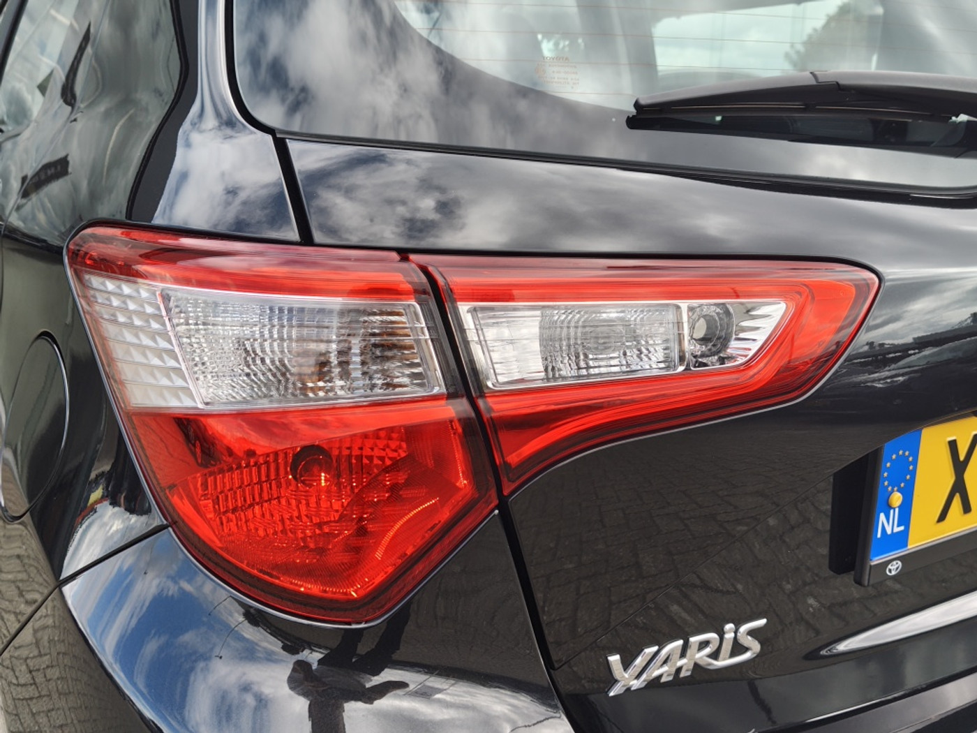 Foto van Toyota Toyota Yaris Hybrid