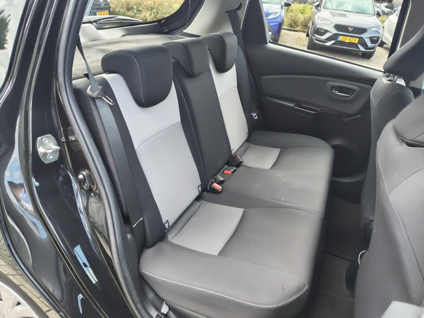 Foto van Toyota Toyota Yaris Hybrid