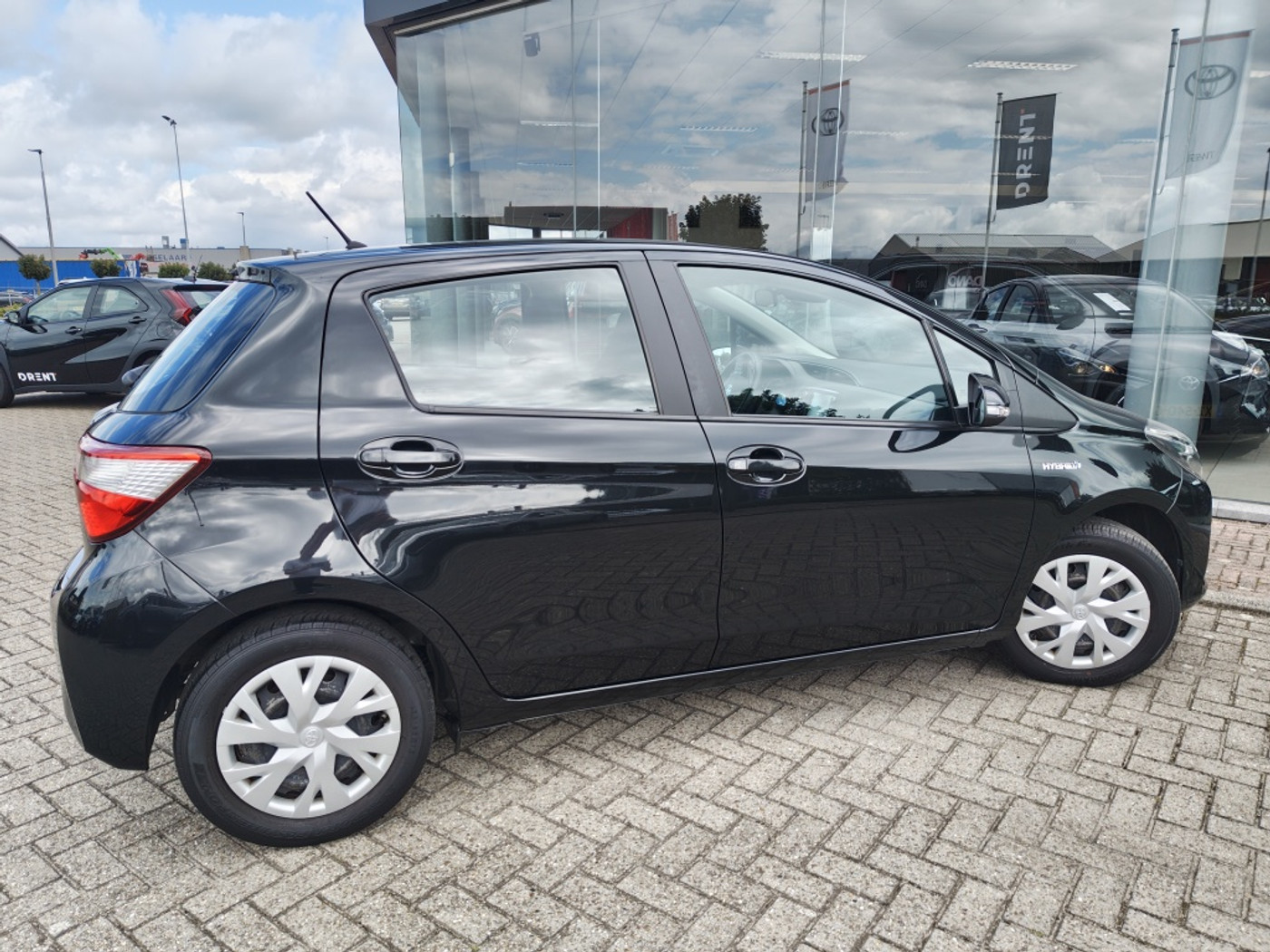 Foto van Toyota Toyota Yaris Hybrid
