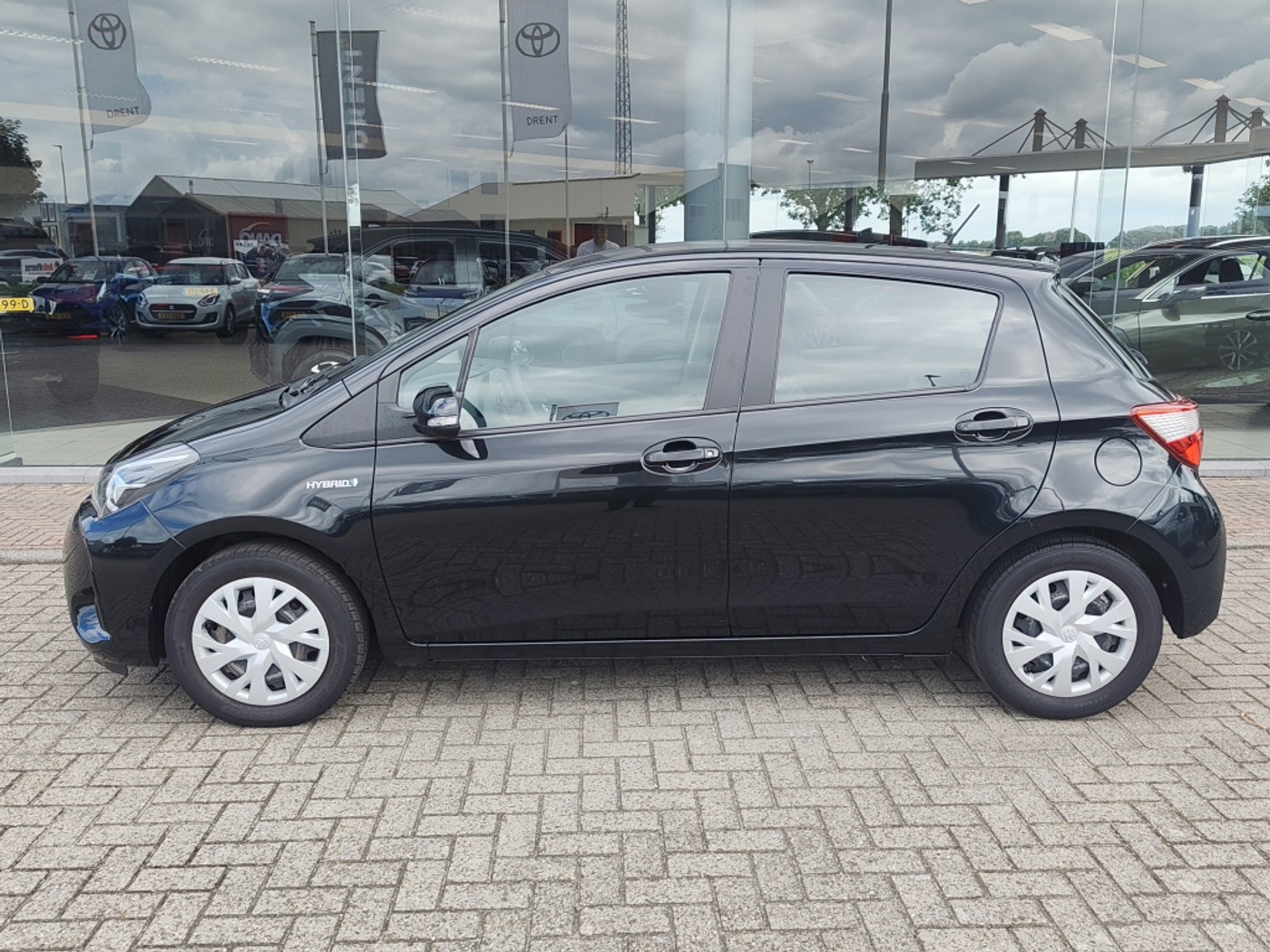 Foto van Toyota Toyota Yaris Hybrid