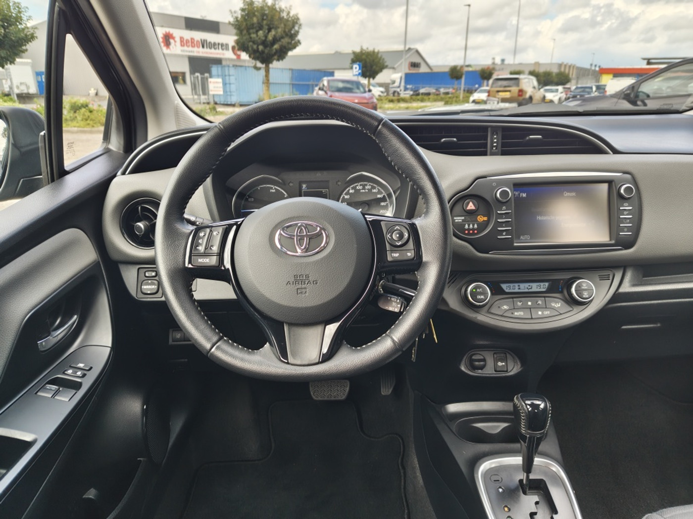 Foto van Toyota Toyota Yaris Hybrid
