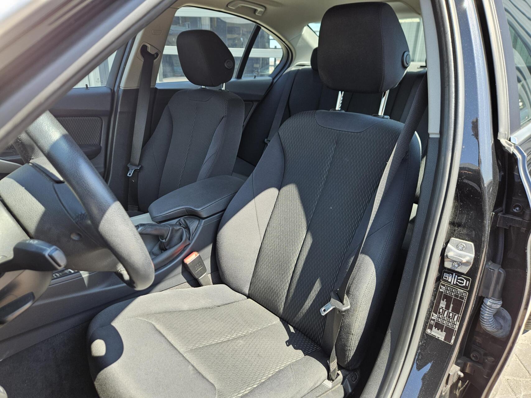 Foto van BMW 316i