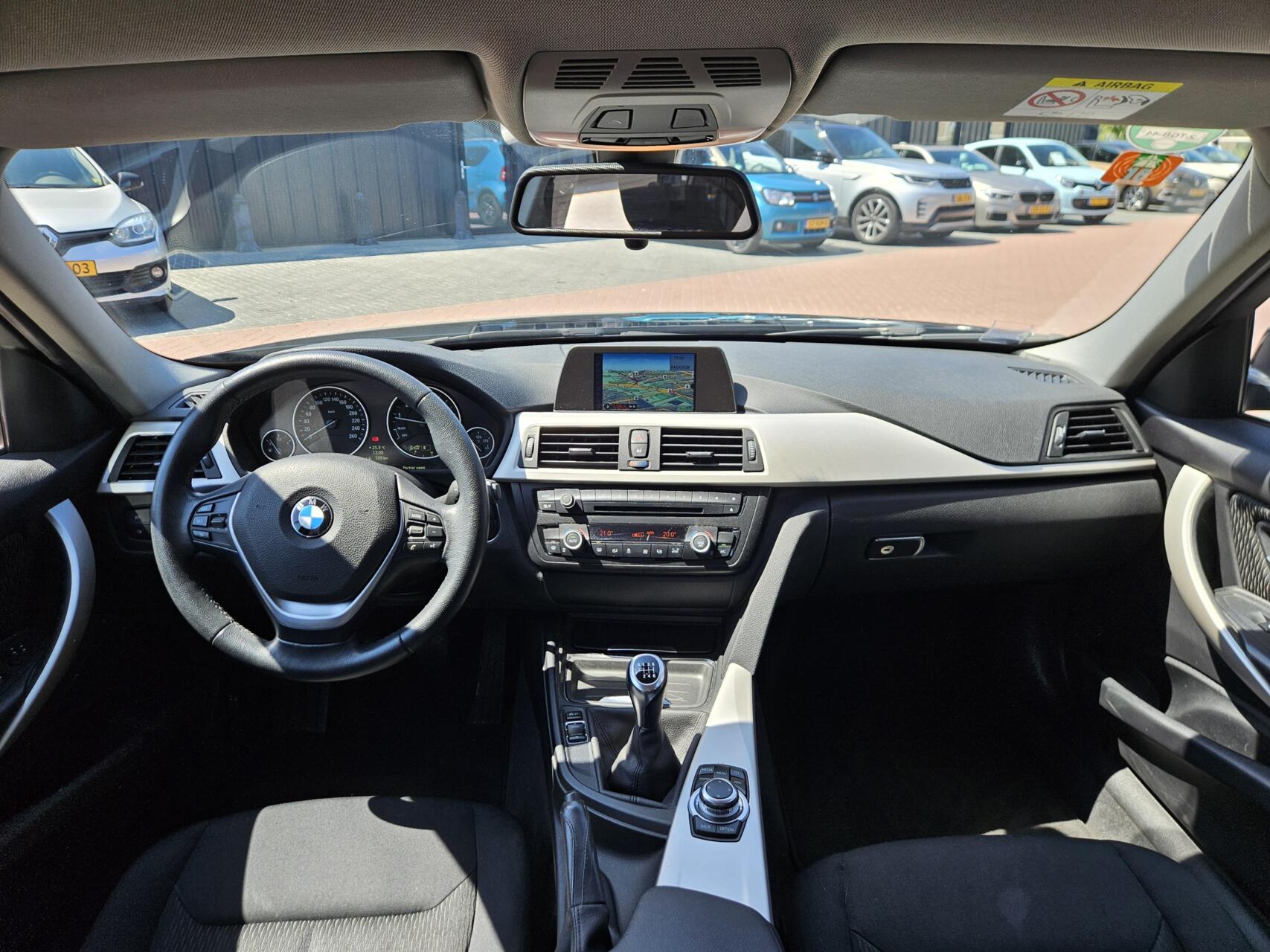 Foto van BMW 316i