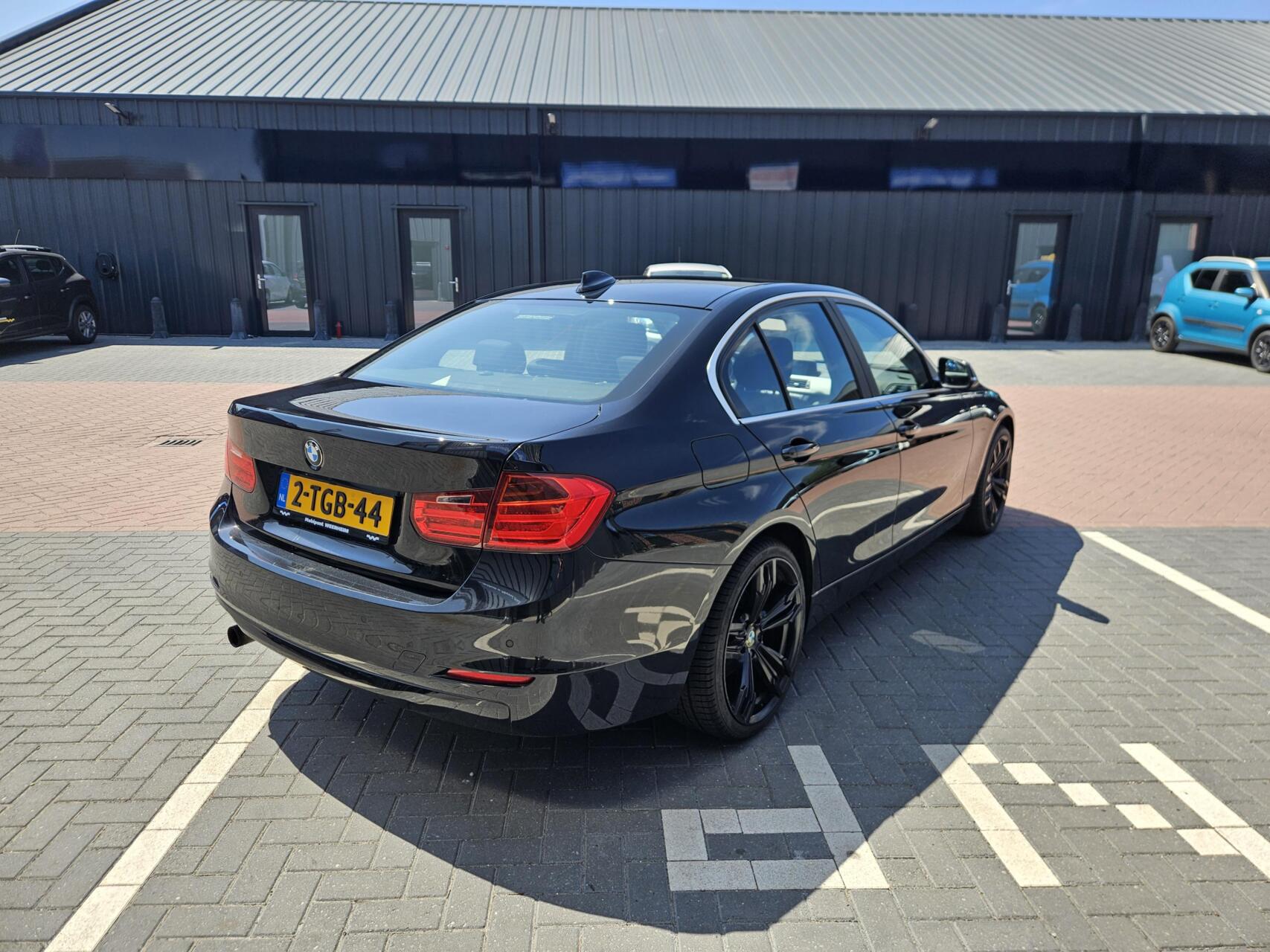 Foto van BMW 316i