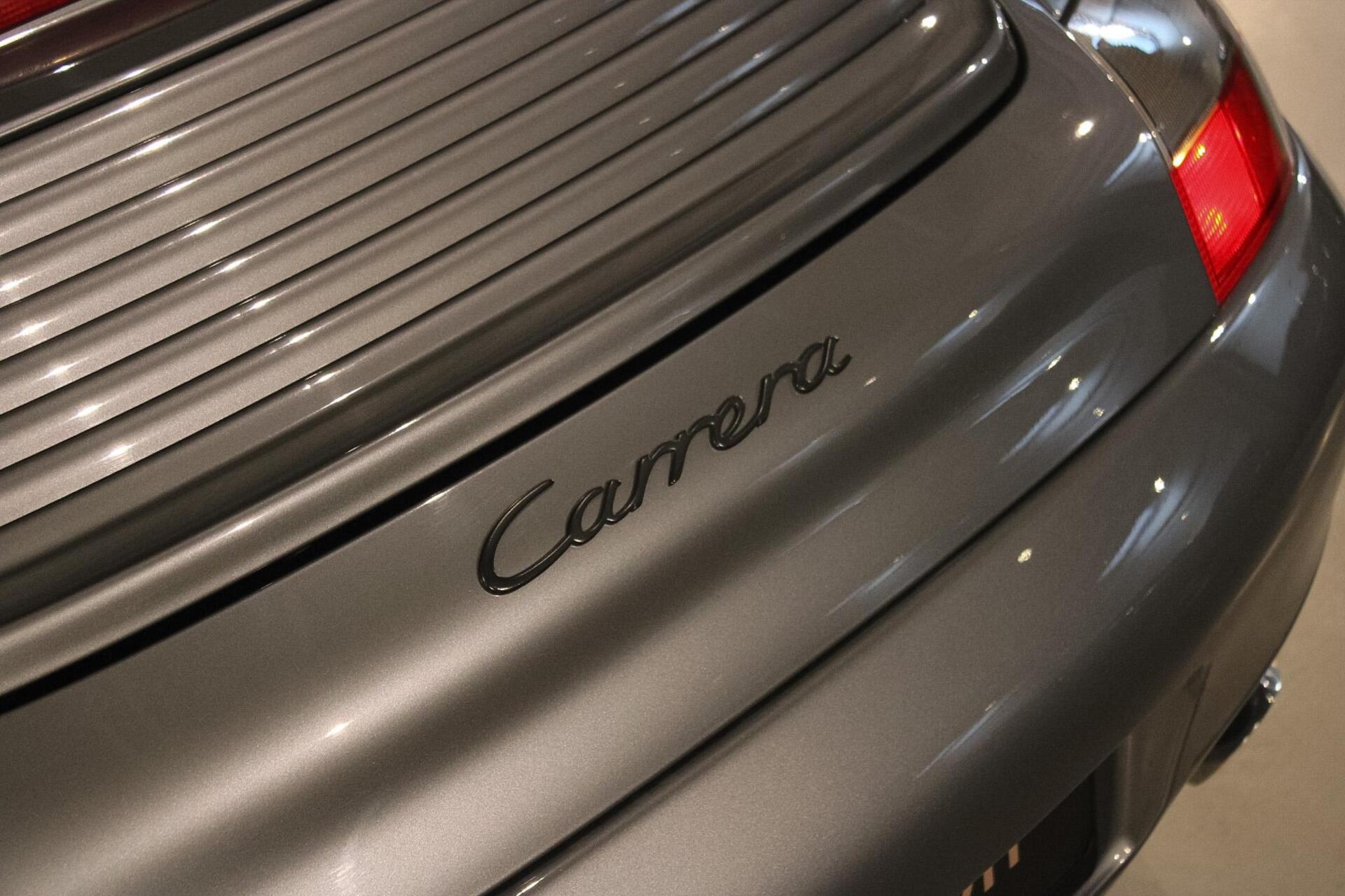 Foto van Porsche 911 Carrera