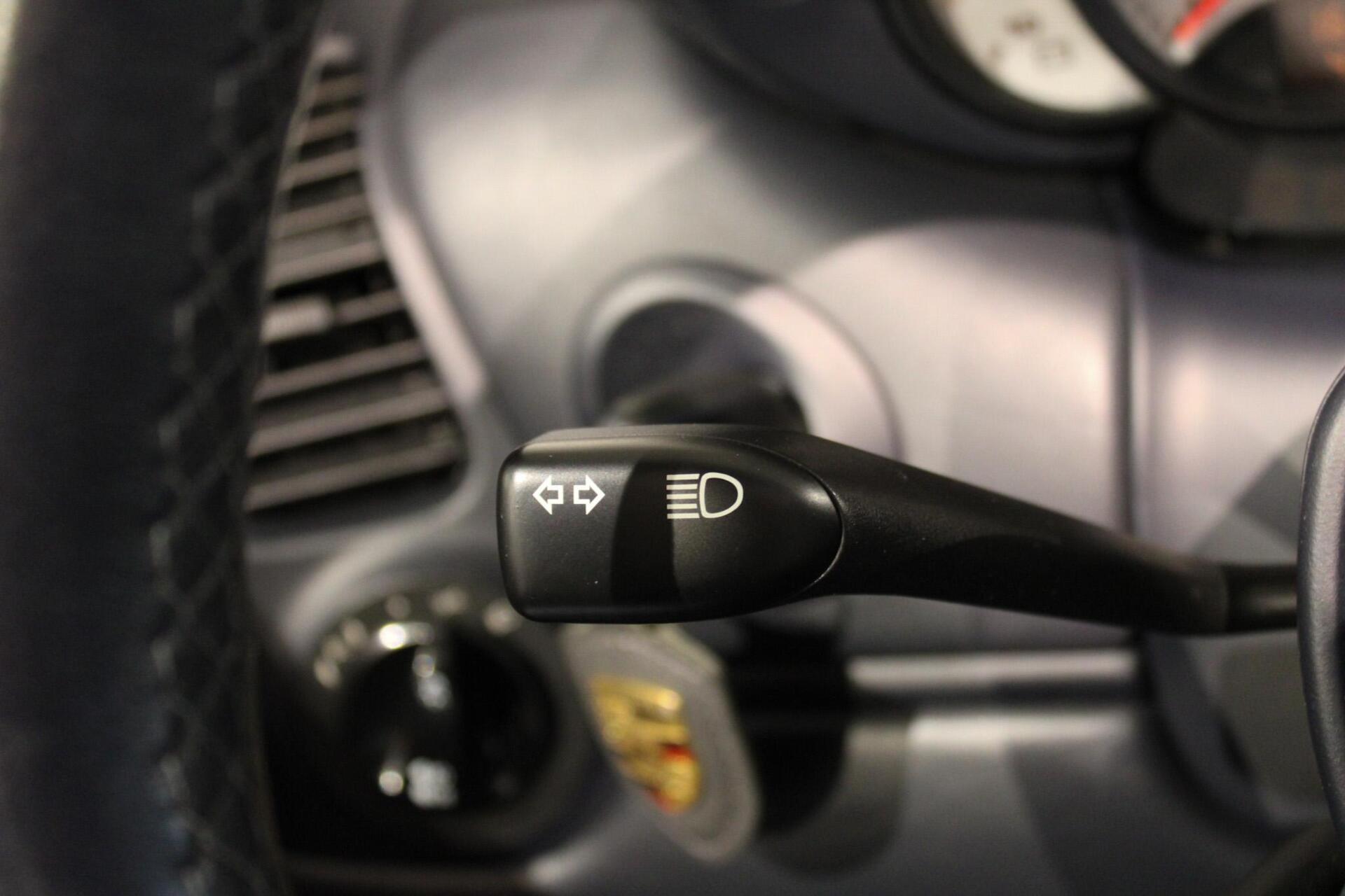 Foto van Porsche 911 Carrera