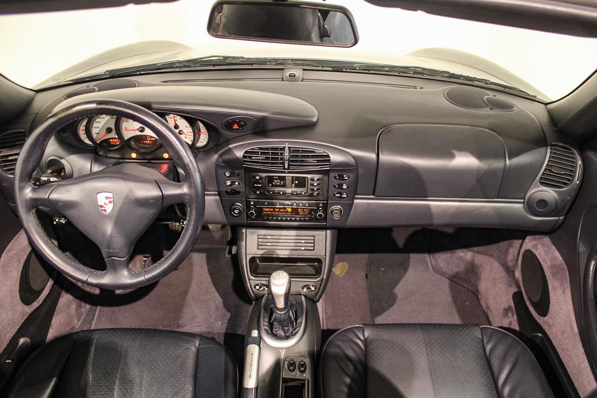 Foto van Porsche 911 Carrera