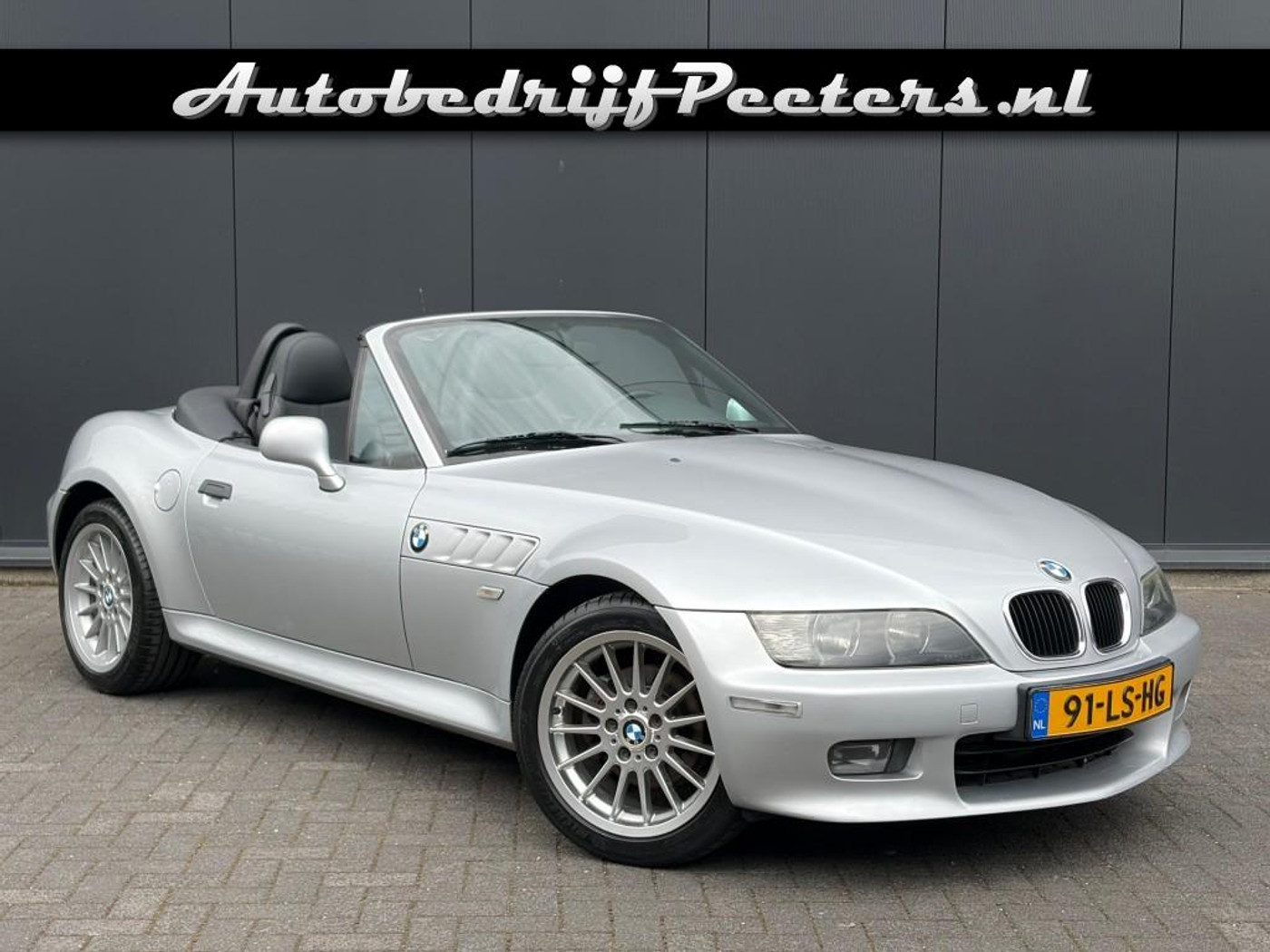 BMW Z Reihe 2.2i 1e eigenaar AC Cruise Leder Sportstoelen NL-auto 2003 - voorkant