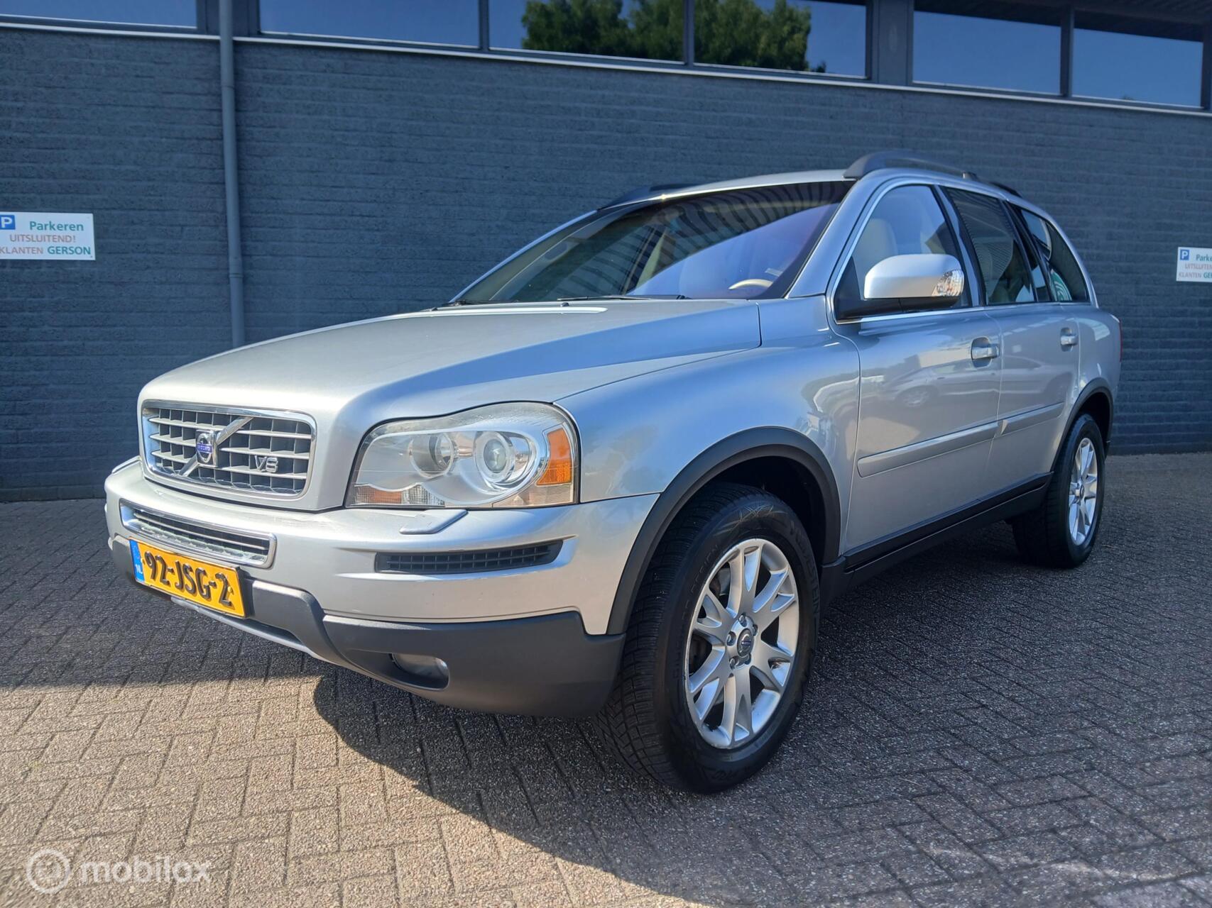 Volvo Xc90 4.4 V8 NL Auto/Dealer onderhouden/Apk 02-'27 2008 - voorkant
