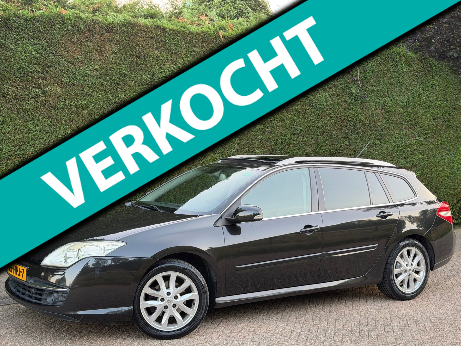Renault Laguna 2.0 16V RIJDSUPER/PANO/XENON/AIRCO/APK 2009 - voorkant
