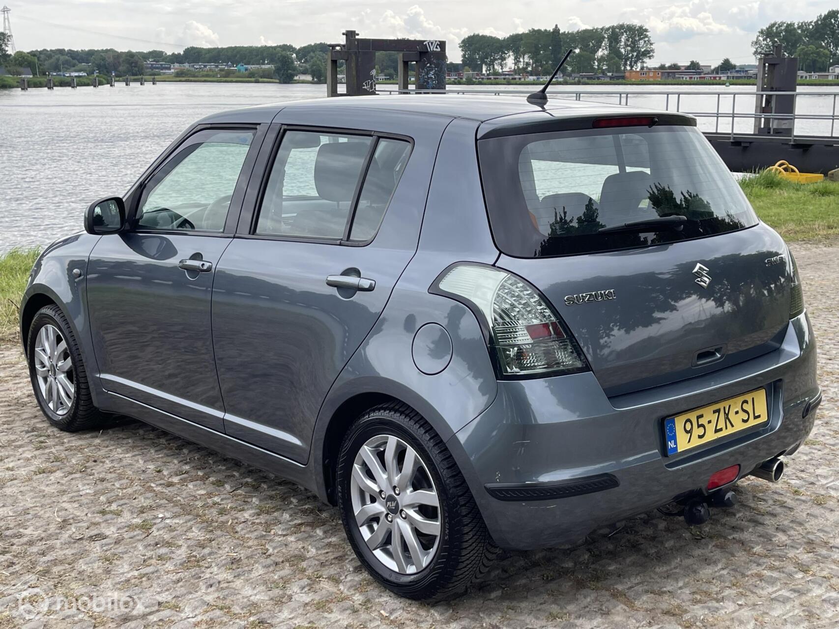 Foto van Suzuki Swift
