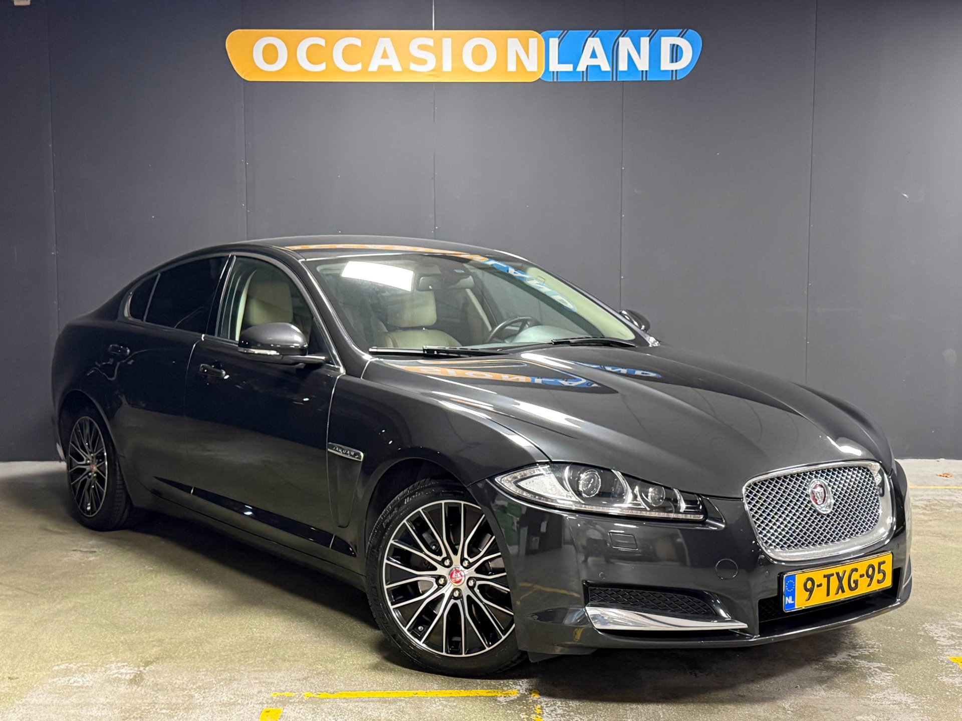 Foto van Jaguar Jaguar XF
