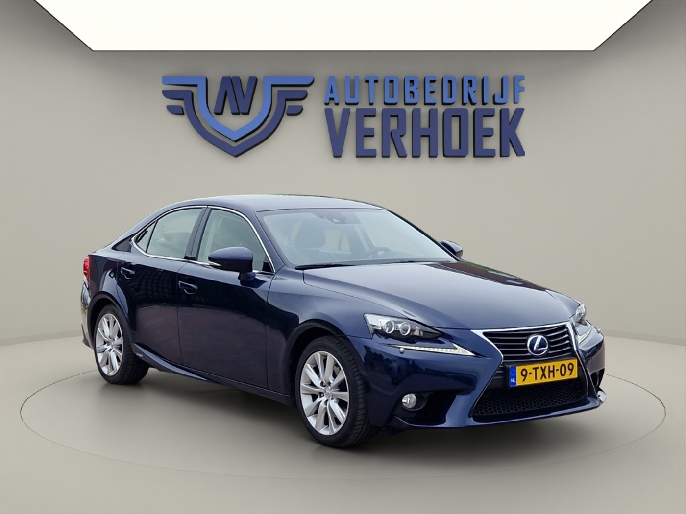 Lexus Lexus Is300h 300h Edition I Camera I 2e Eigenaar I Dealer ondr 2014 - voorkant