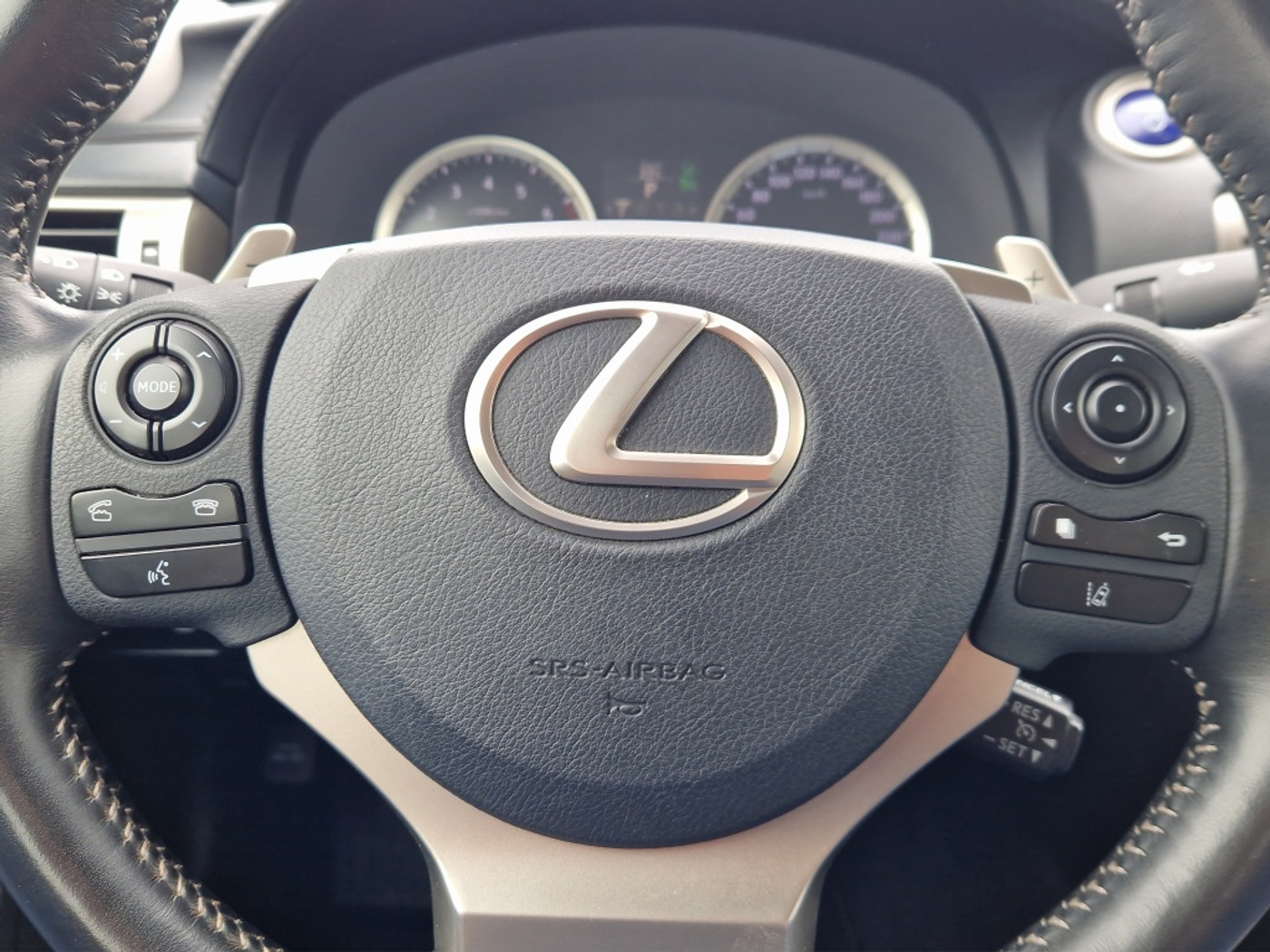 Foto van Lexus Lexus Is300h