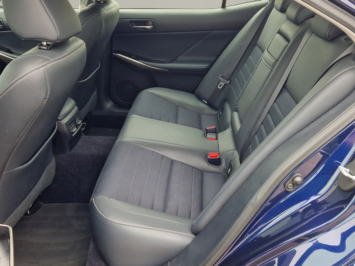 Foto van Lexus Lexus Is300h