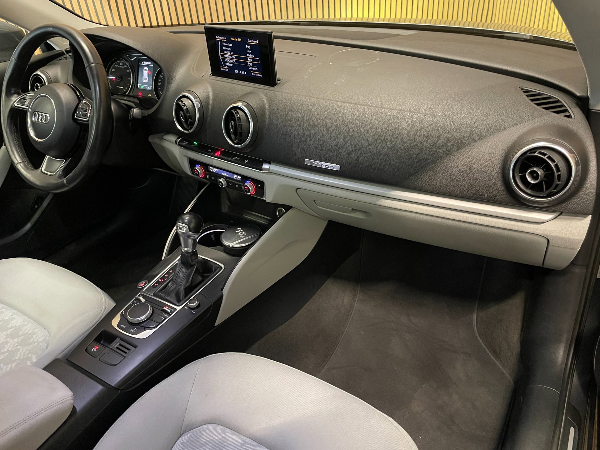 Foto van Audi A3 Sportback E-tron